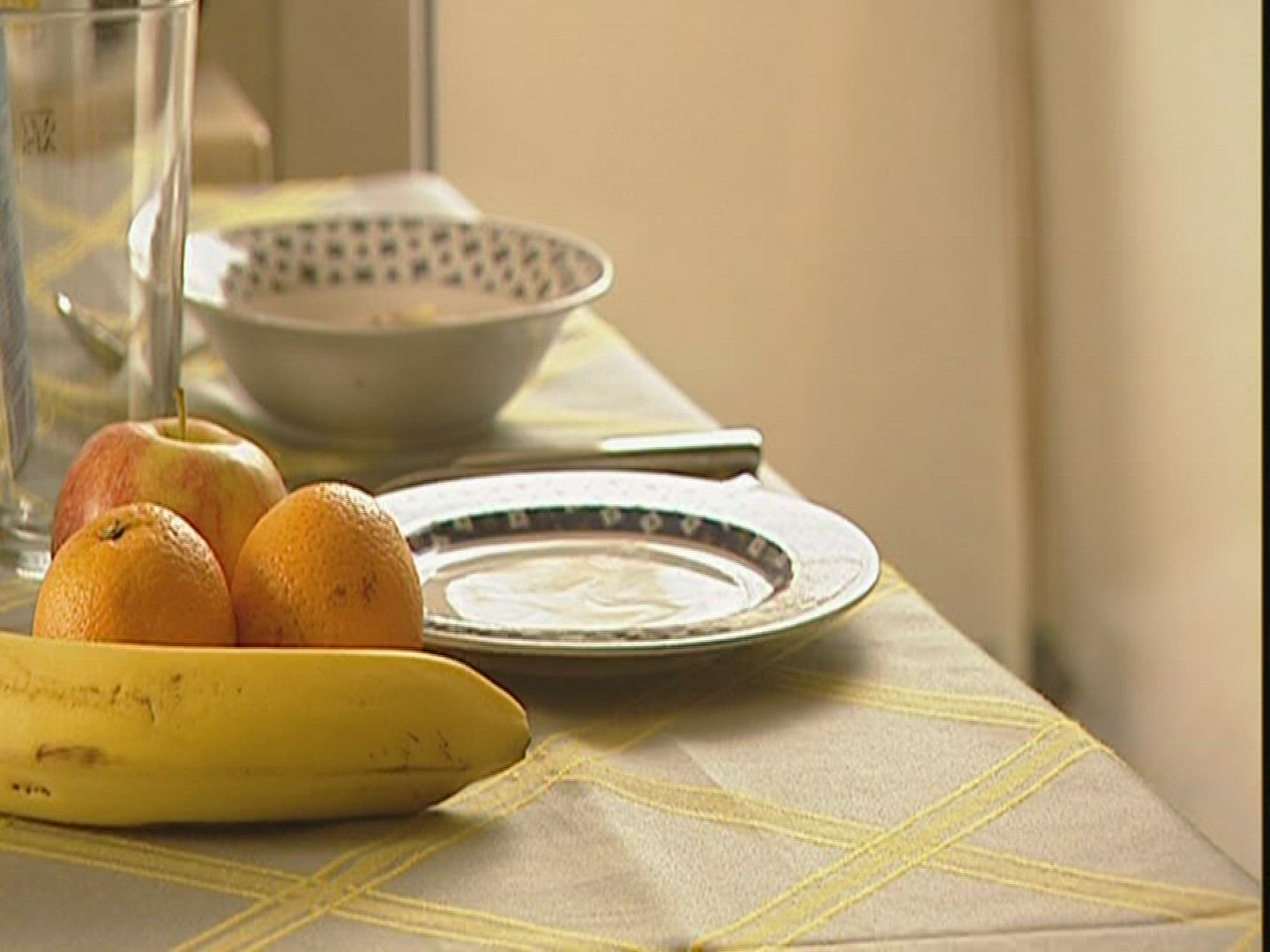 272220917 / Man / Breakfast / Germany