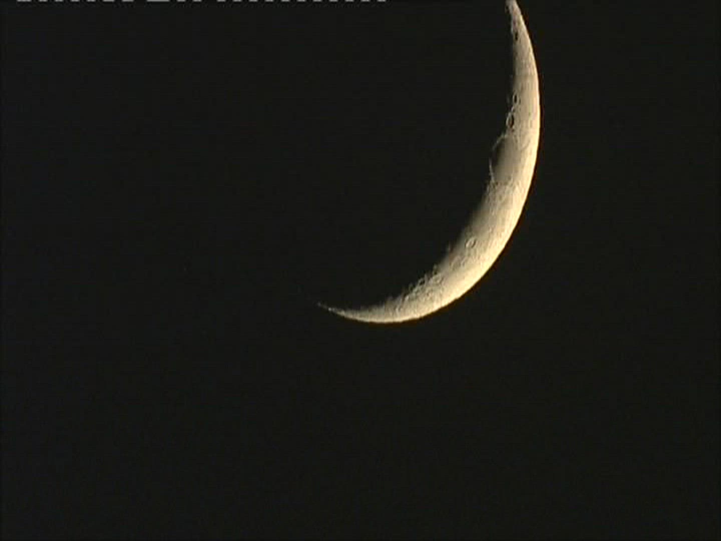 185445854 / Moon / Europe