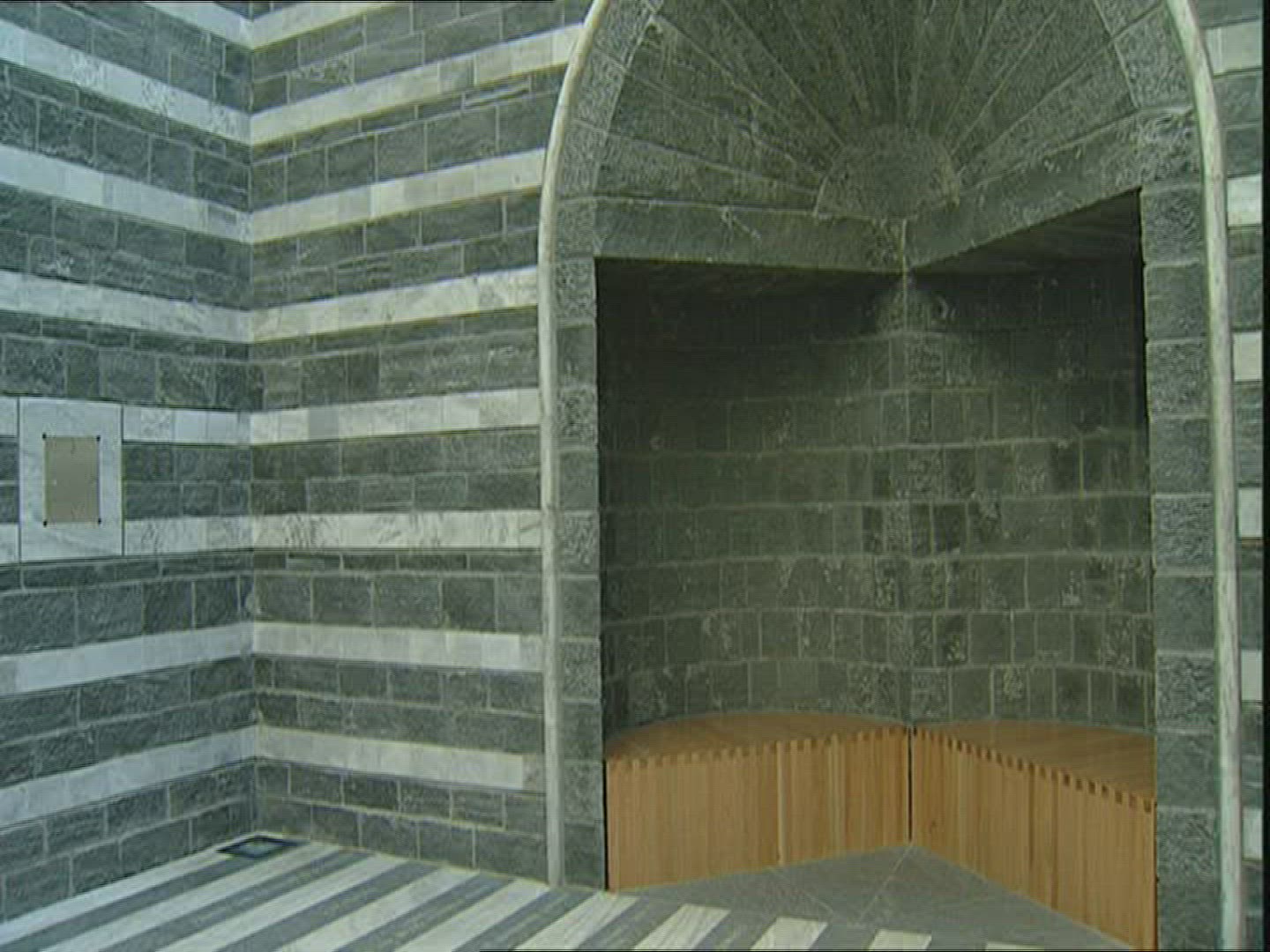 613985503 / Botta Church / Mogno / Ticino / Switzerland
