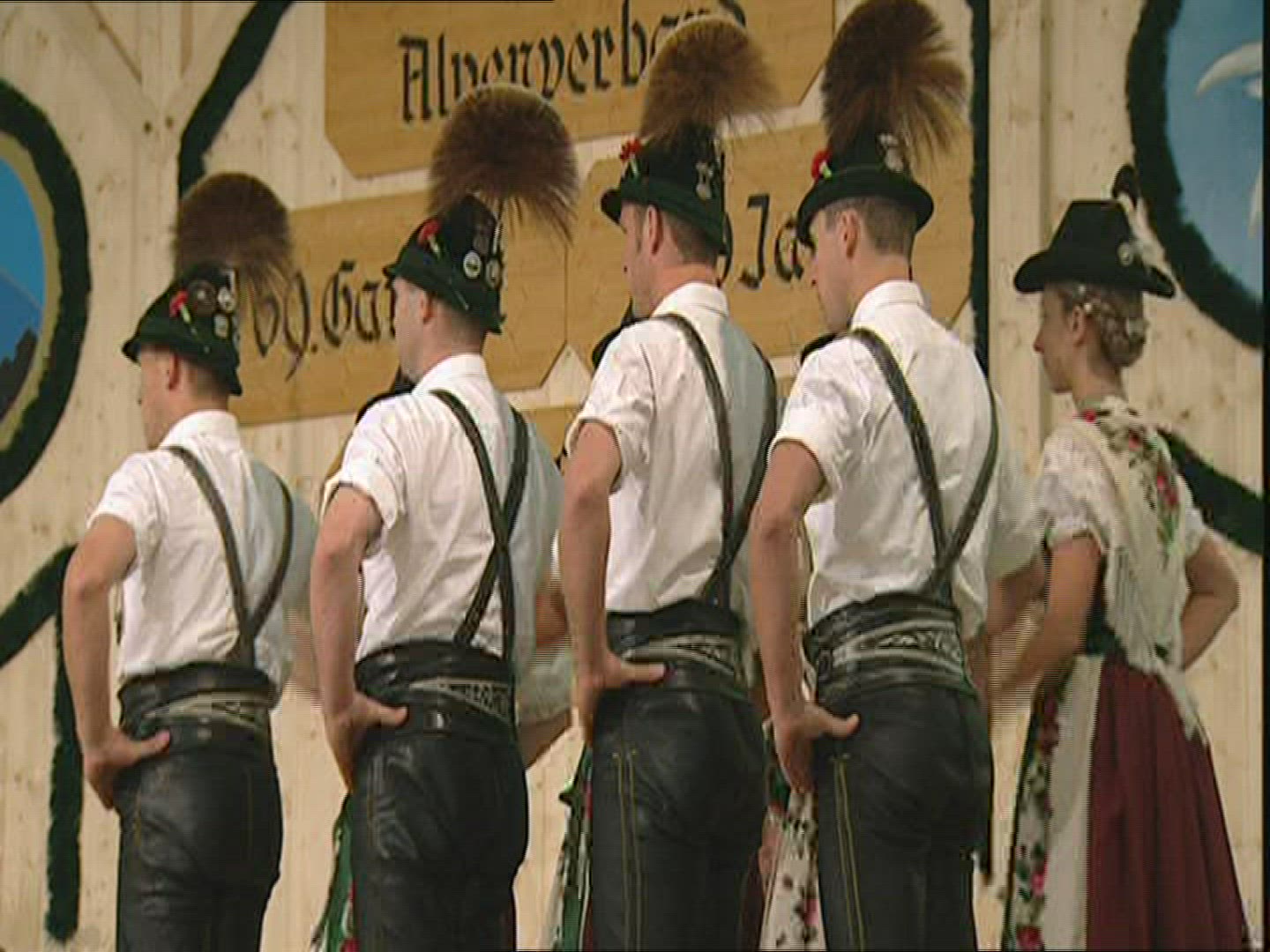 567897245 / Bavarian Folk Dancer / Dance / Germany