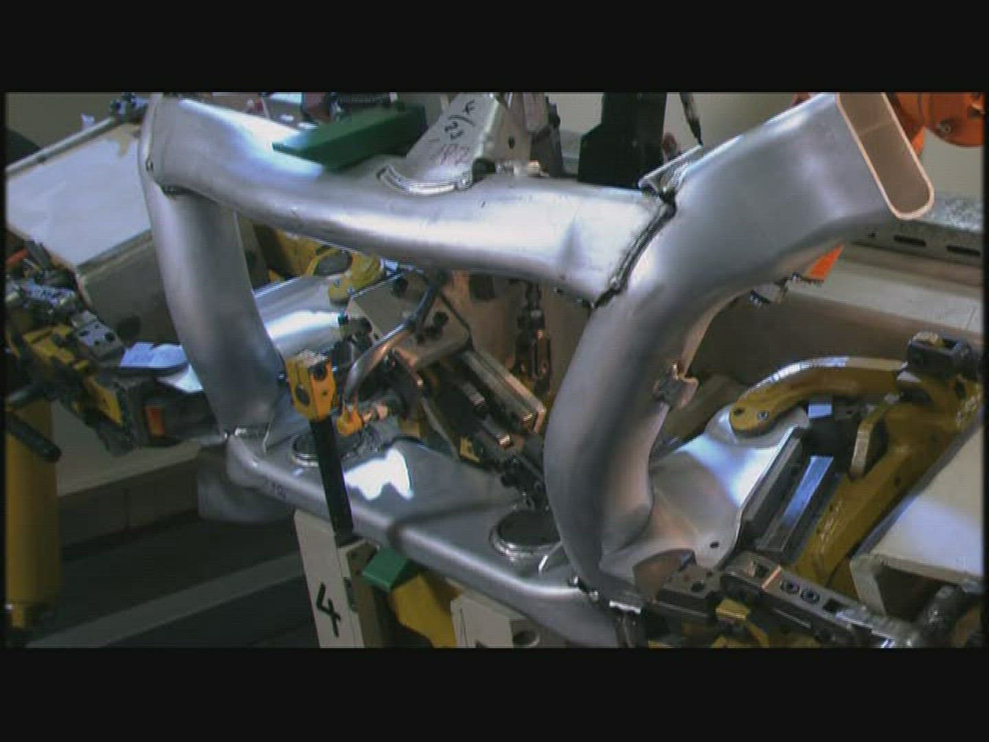 408364704 / Car Factory / Vehicle Industry