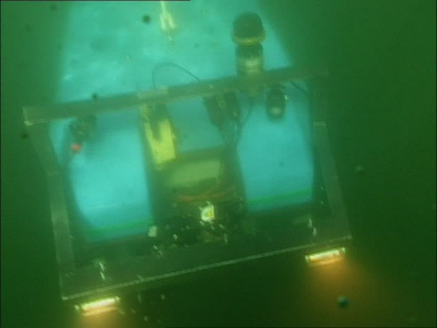 903887655 / Research Ship / Diving Robot / Atlantic Ocean