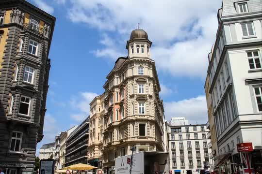 4K Hamburg Timelapse Collonaden