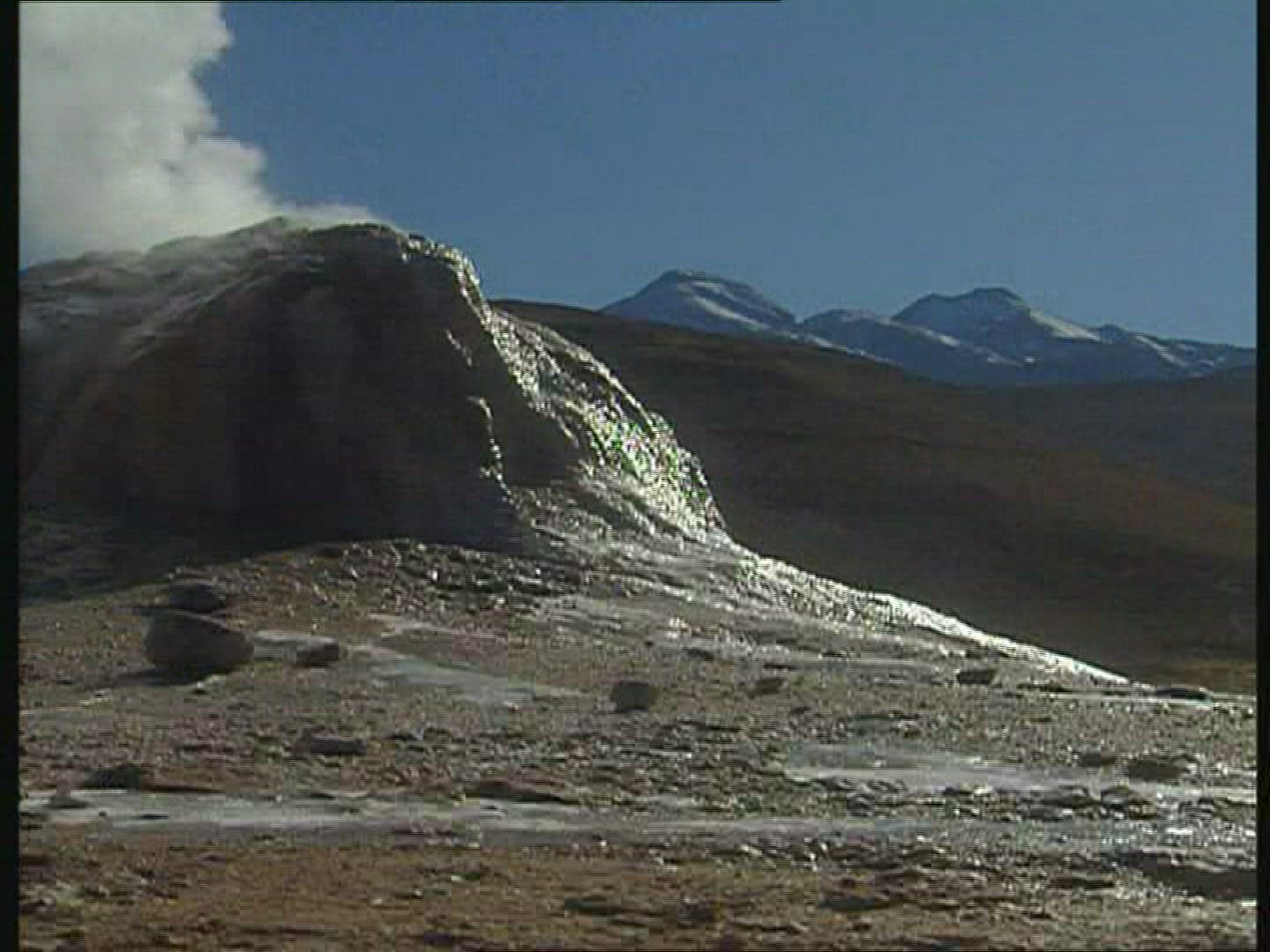374119392 / Hot Spring / Andes / Chile