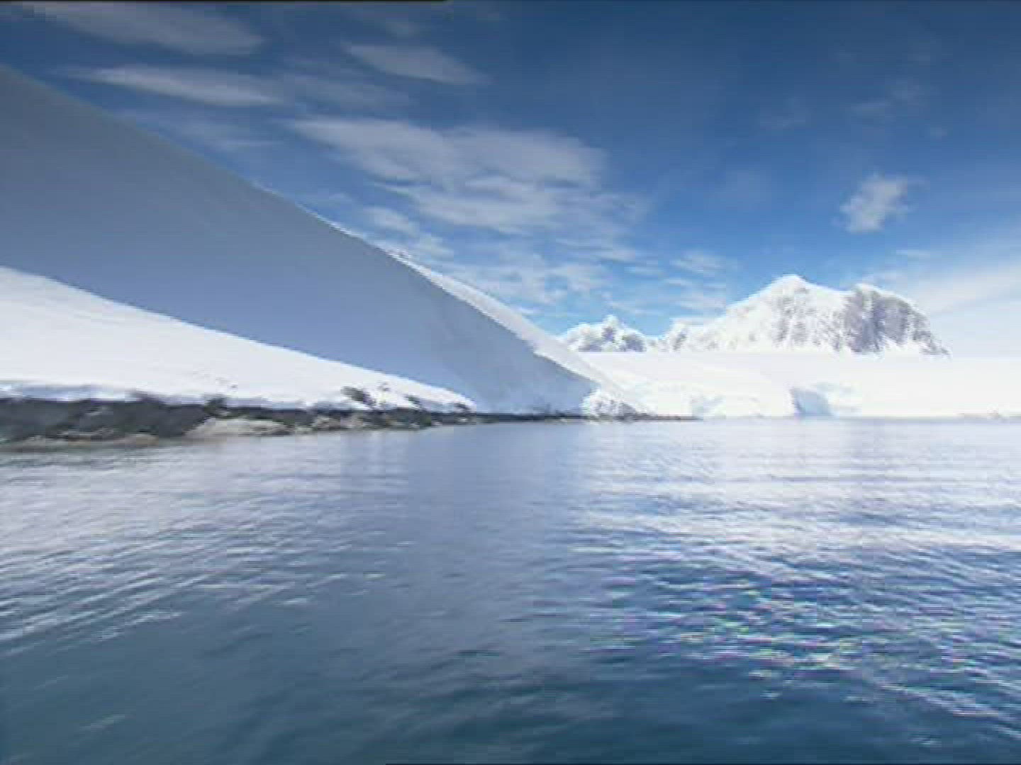 452339191 / Glacier / Coast / Antarctic