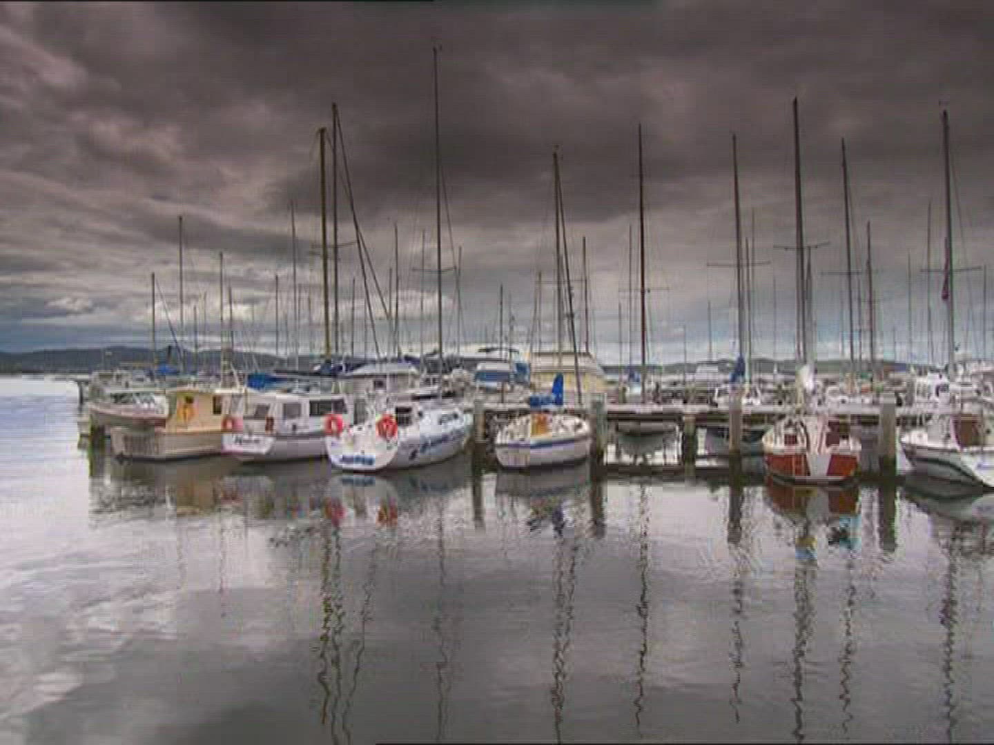 668404225 / Sailing Boat / Harbor