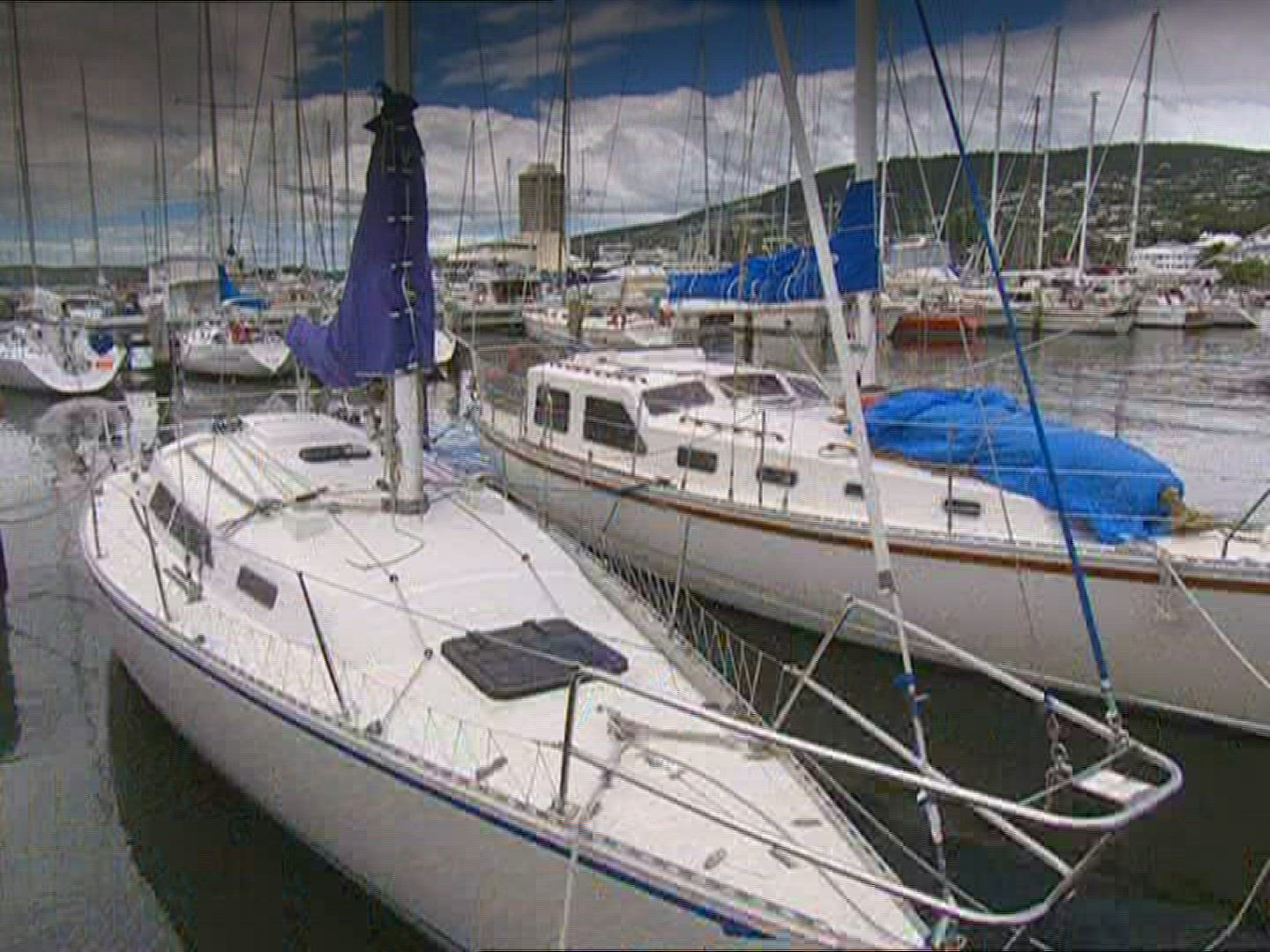 178626619 / Sailing Boat / Harbor