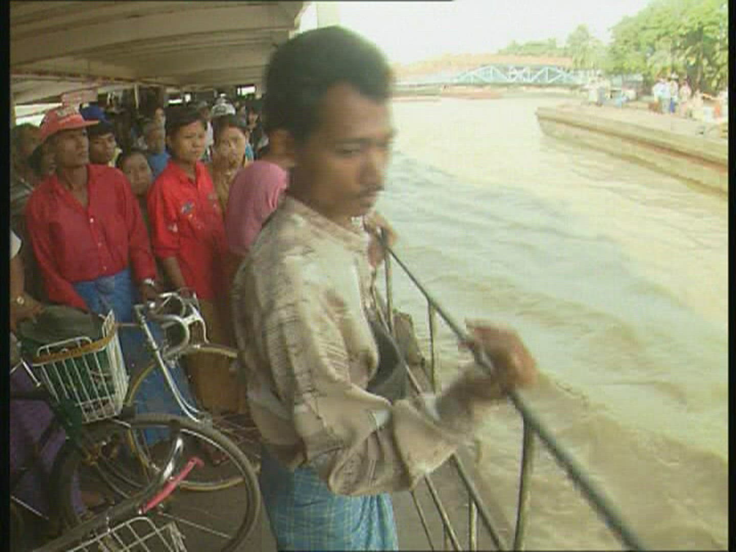 953169357 / People / Landing Point / Myanmar