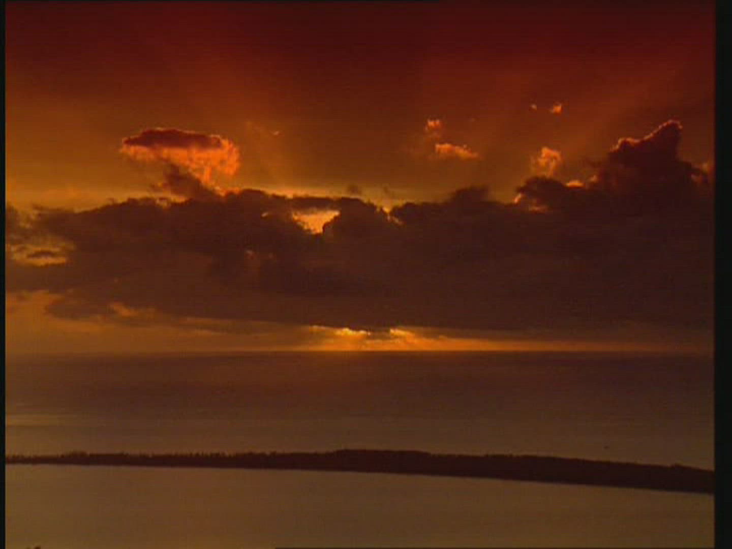 220708746 / Sunset / Dusk / Indian Ocean / Mauritius