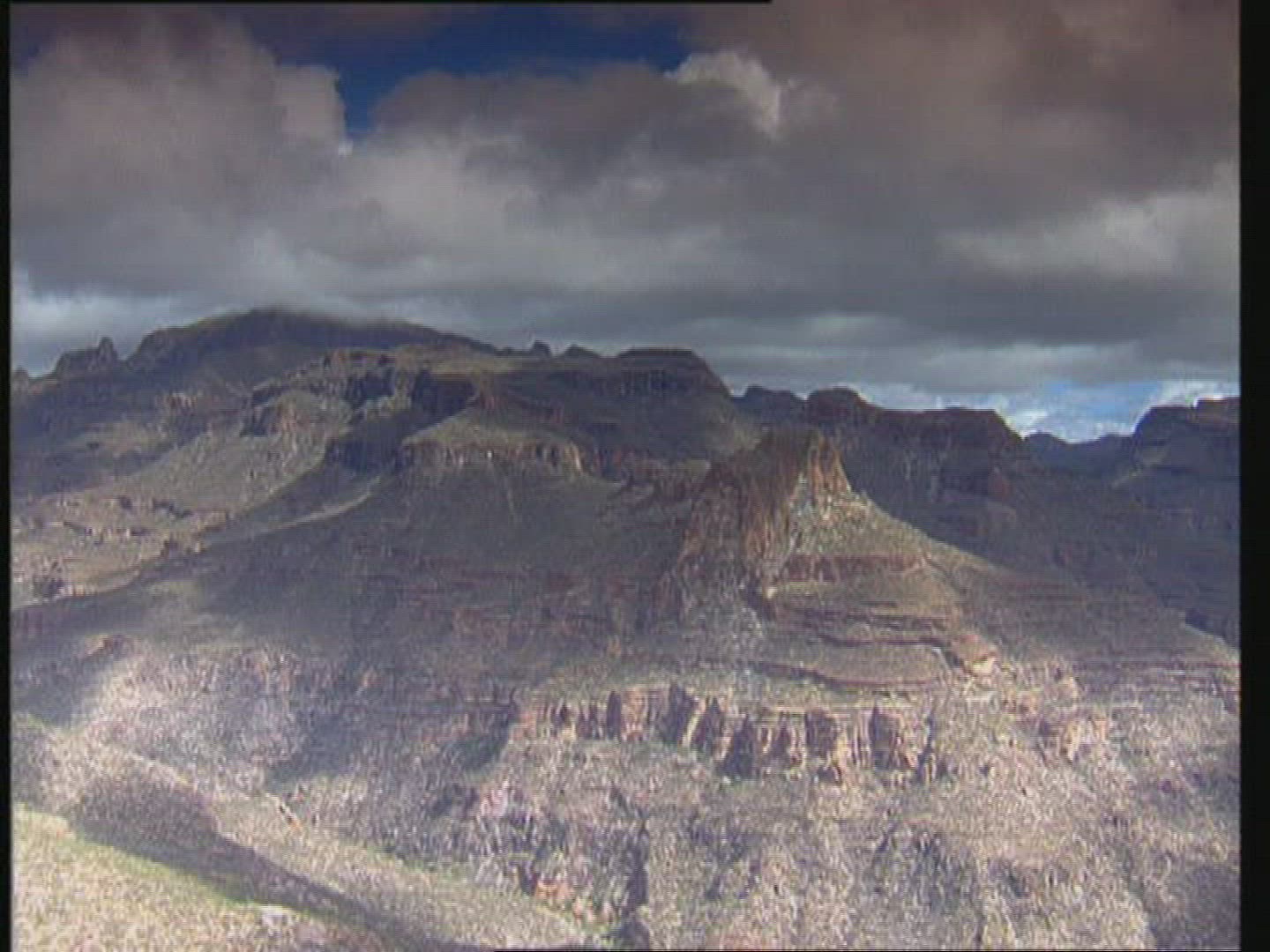 226586517 / Mountains / Yemen