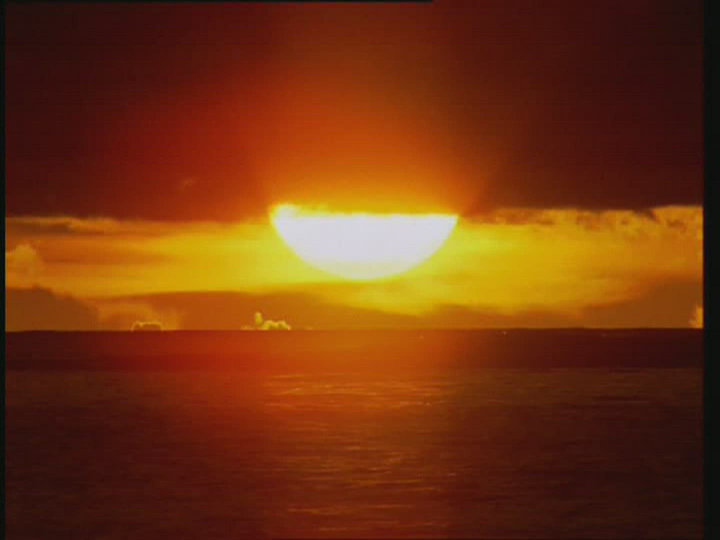 839022636 / Sunset / Dusk / Indian Ocean / Mauritius