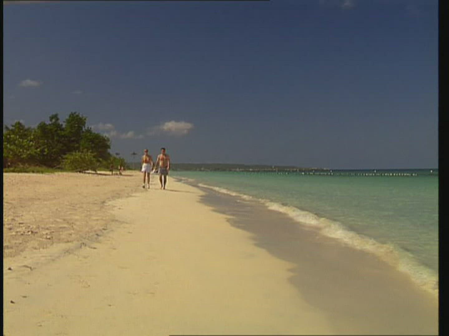 166337468 / Beach Life / Caribbean Sea / Jamaica