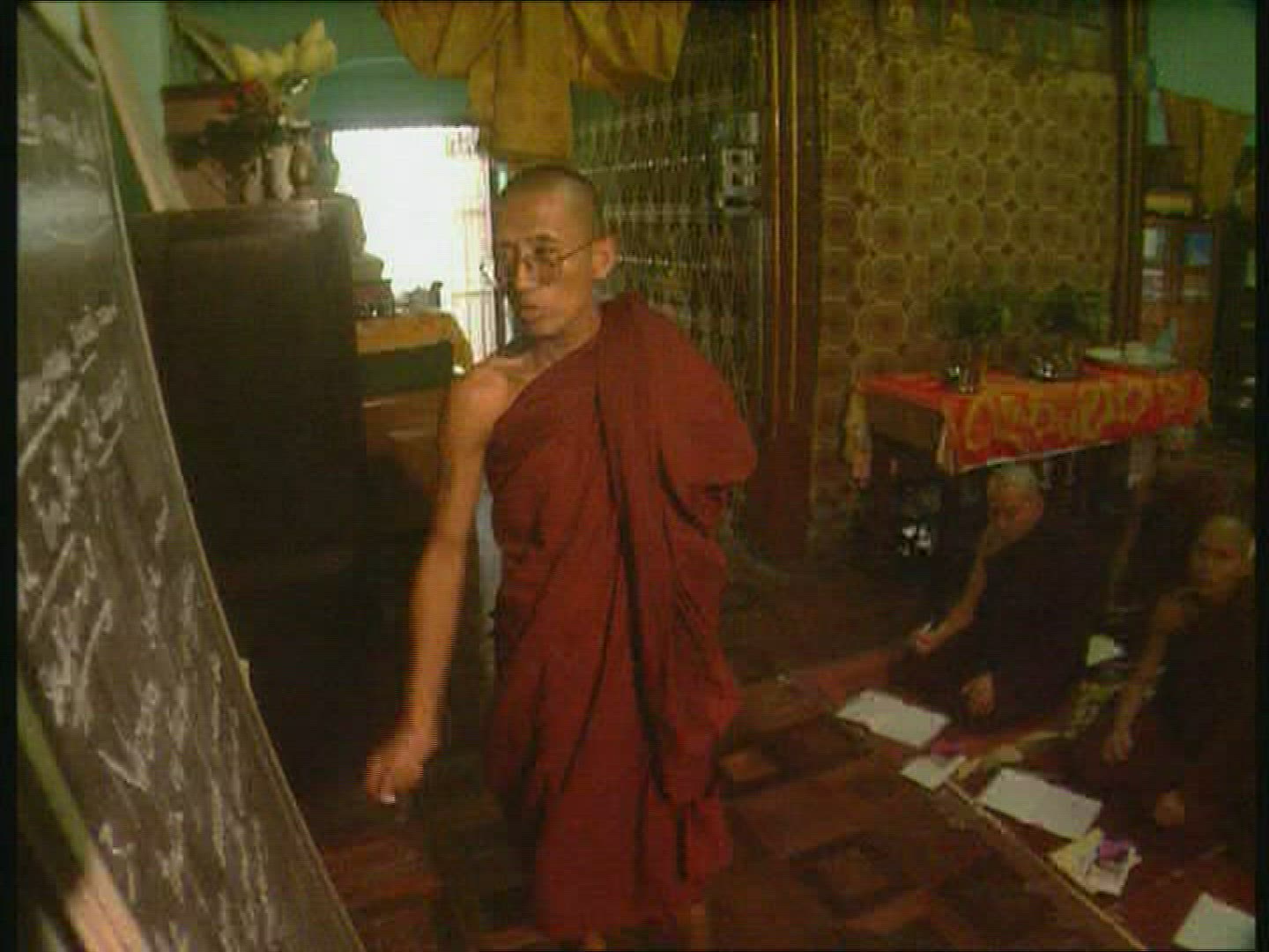 859635179 / Class / Mahagandayon Monastery / Myanmar