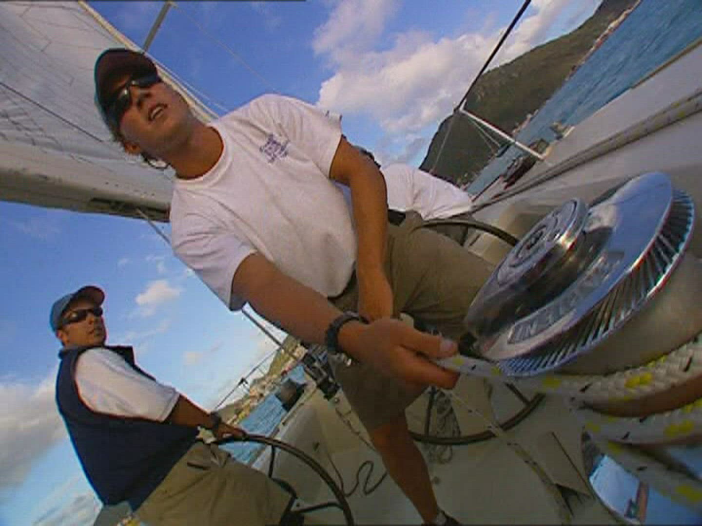 275109916 / Sailing / Team / Sailing Boat