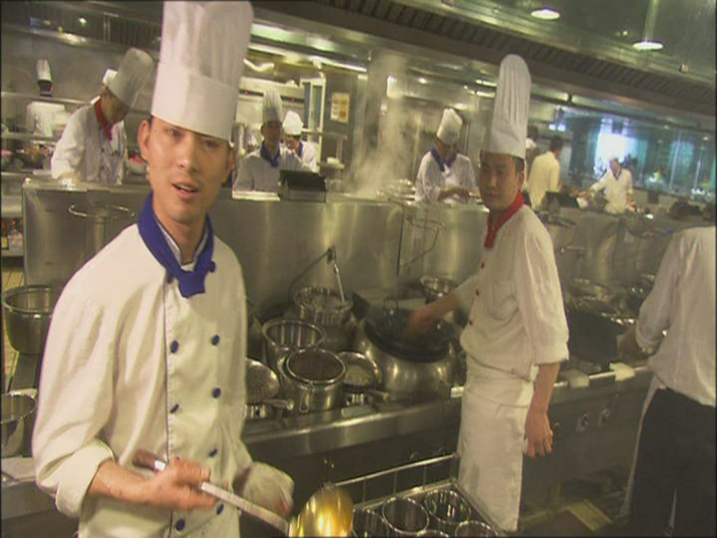 784624359 / Crustacea / Preparing / Cooking / China