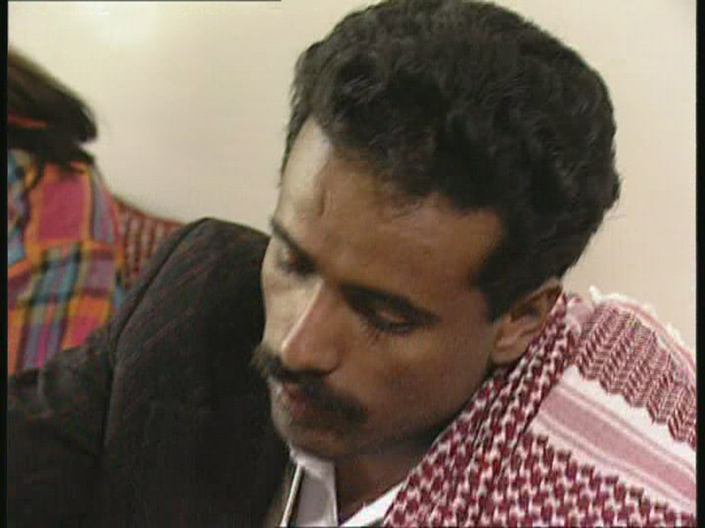 537054341 / Eating / Drinking / Yemen