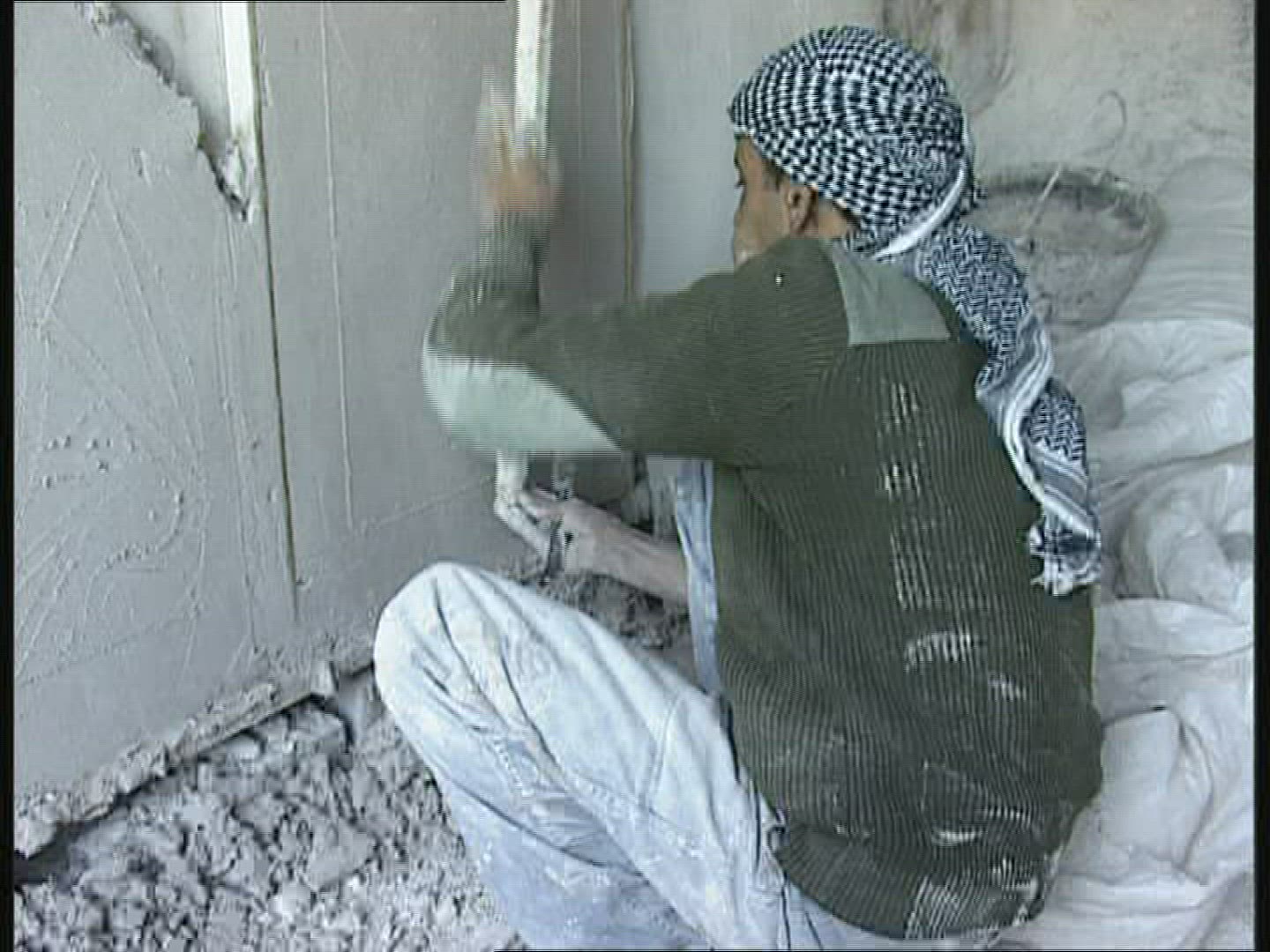 374228183 / Handicraft / Jibla / Yemen