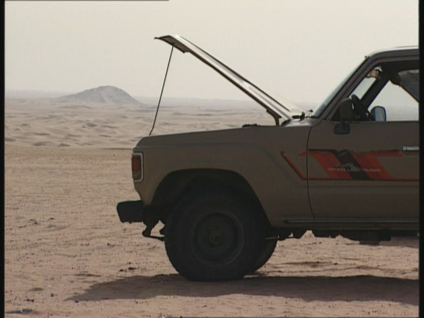 829737571 / Tourism / Traffic / Desert / Yemen