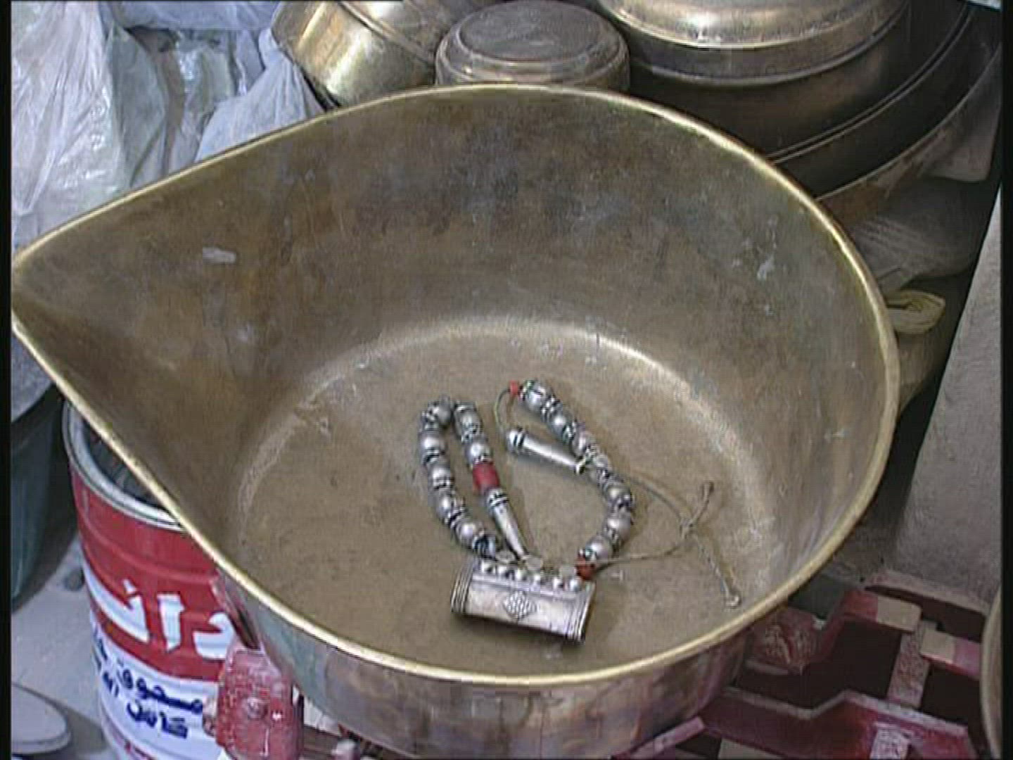 446176353 / Handicraft / Silversmith / Shibam / Yemen