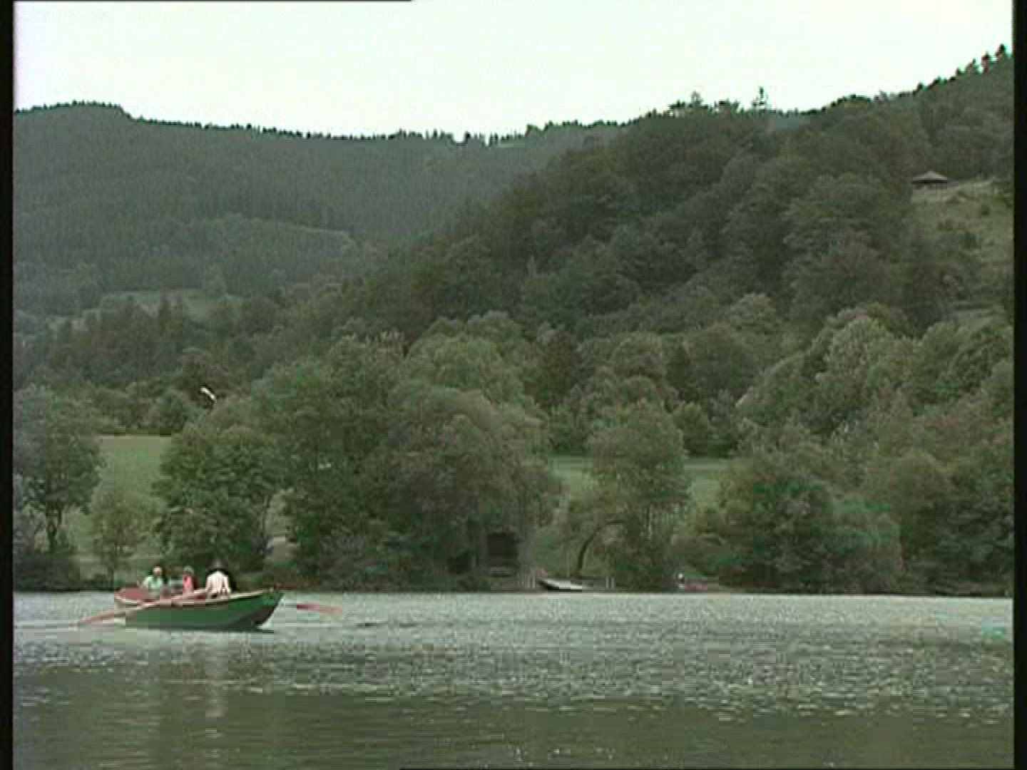595584915 / Rowing-boat / Tegernsee / Bavaria / Germany