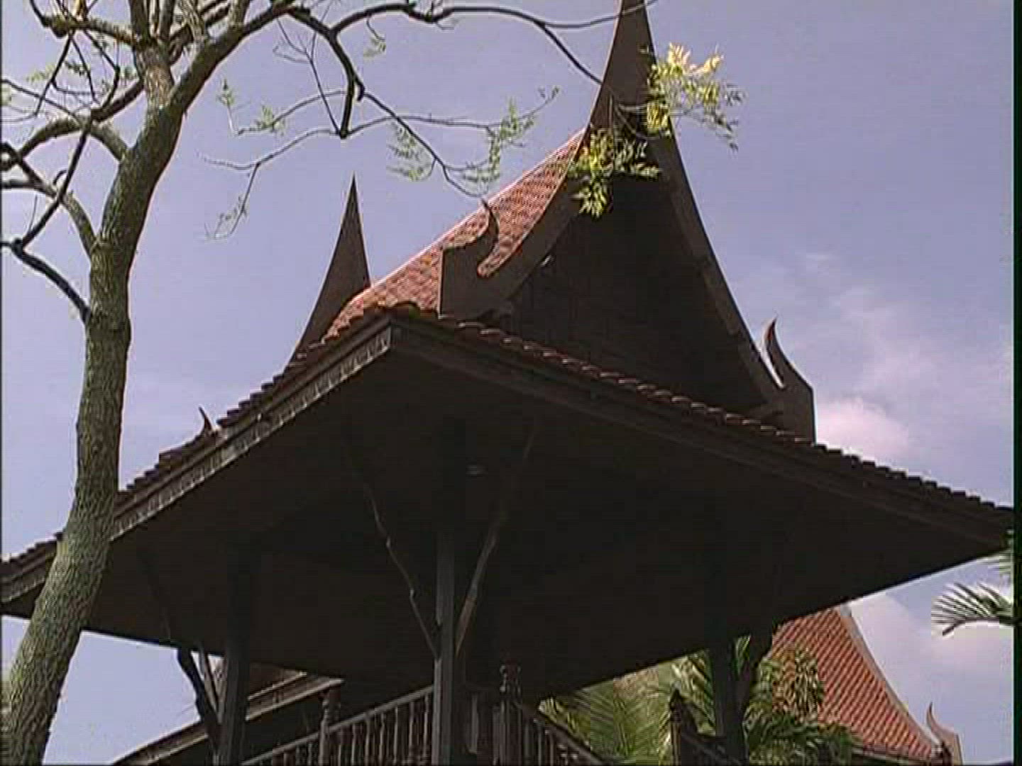 679489223 / House / Wood / Element of Adornment / Thailand