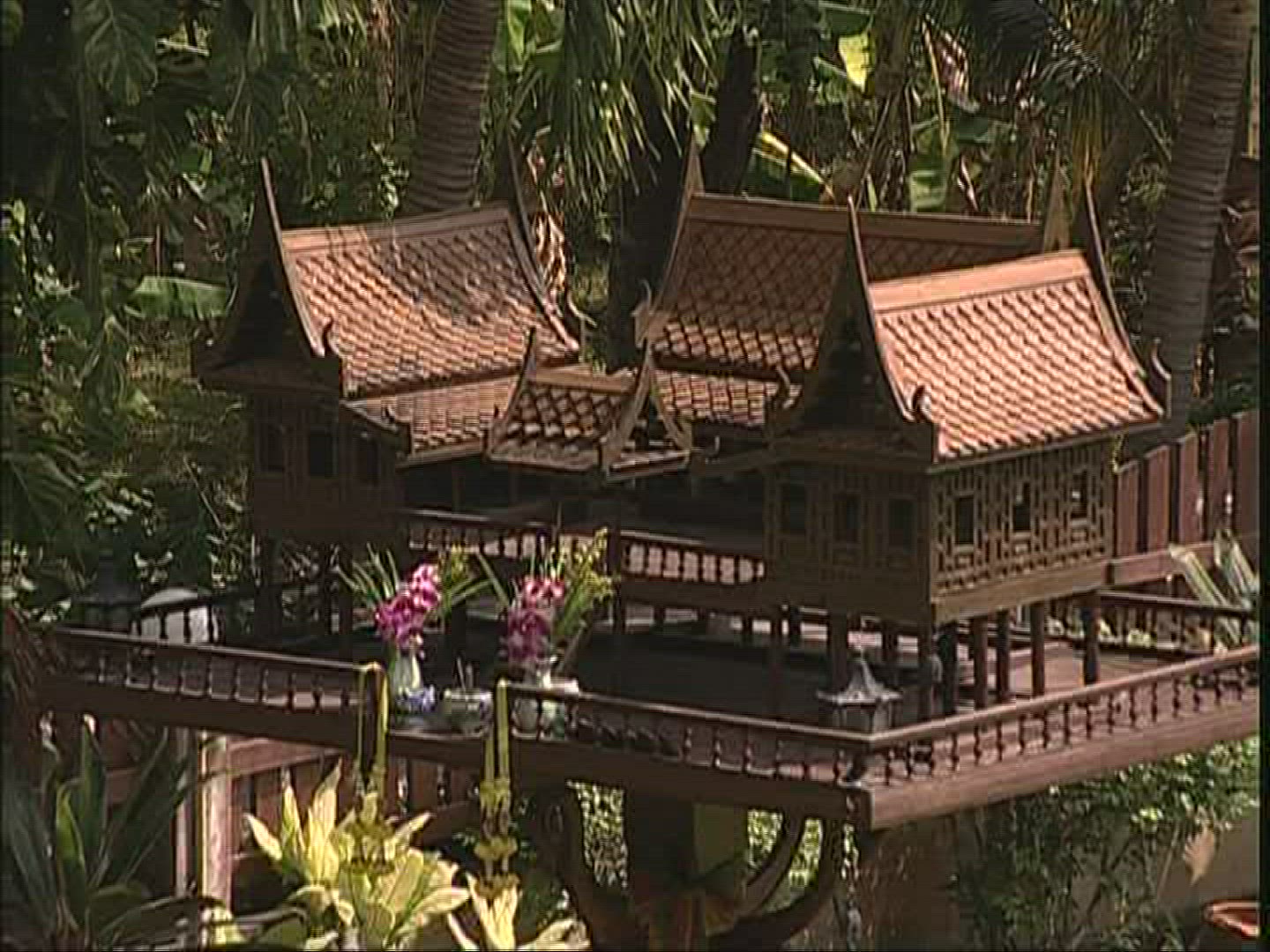 519872568 / House / Wood / Element of Adornment / Thailand