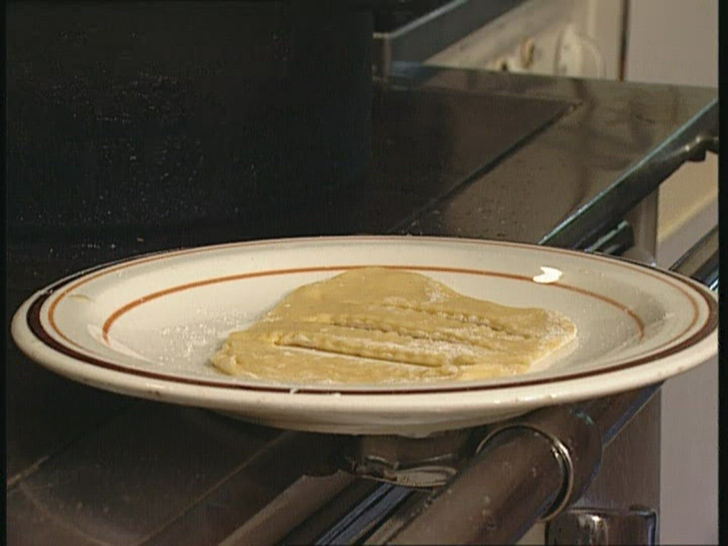 252327176 / Baking / Schneeballen / Upper Bavaria / Germany