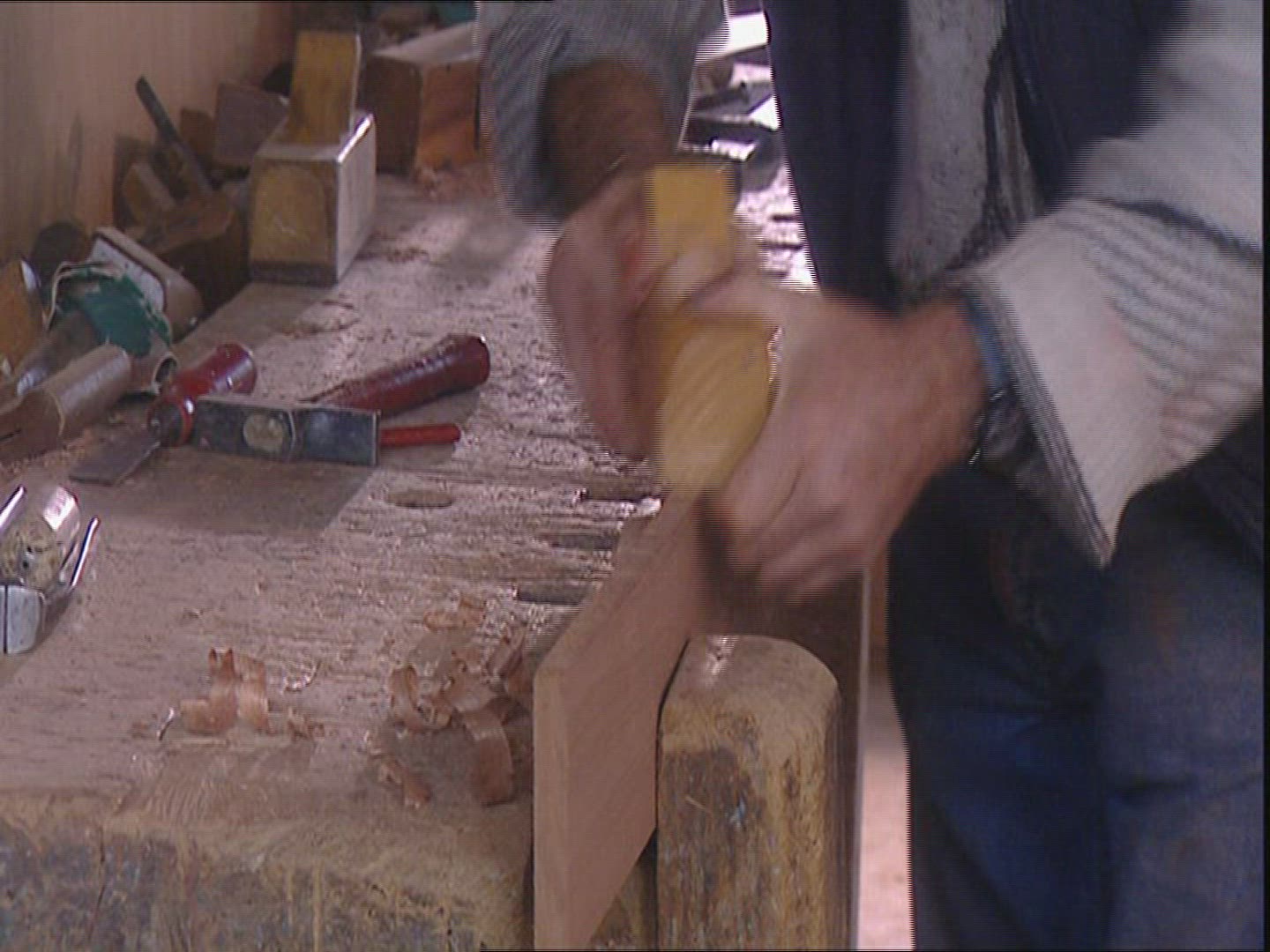 327558080 / Boat Builder / Handicraft / France