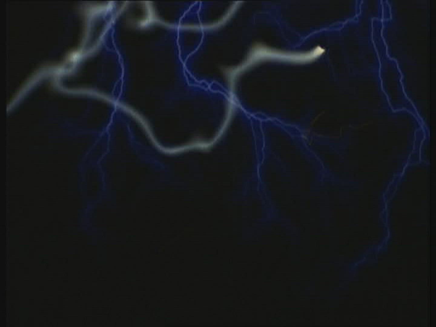 738065747 / Compositing / Lightning