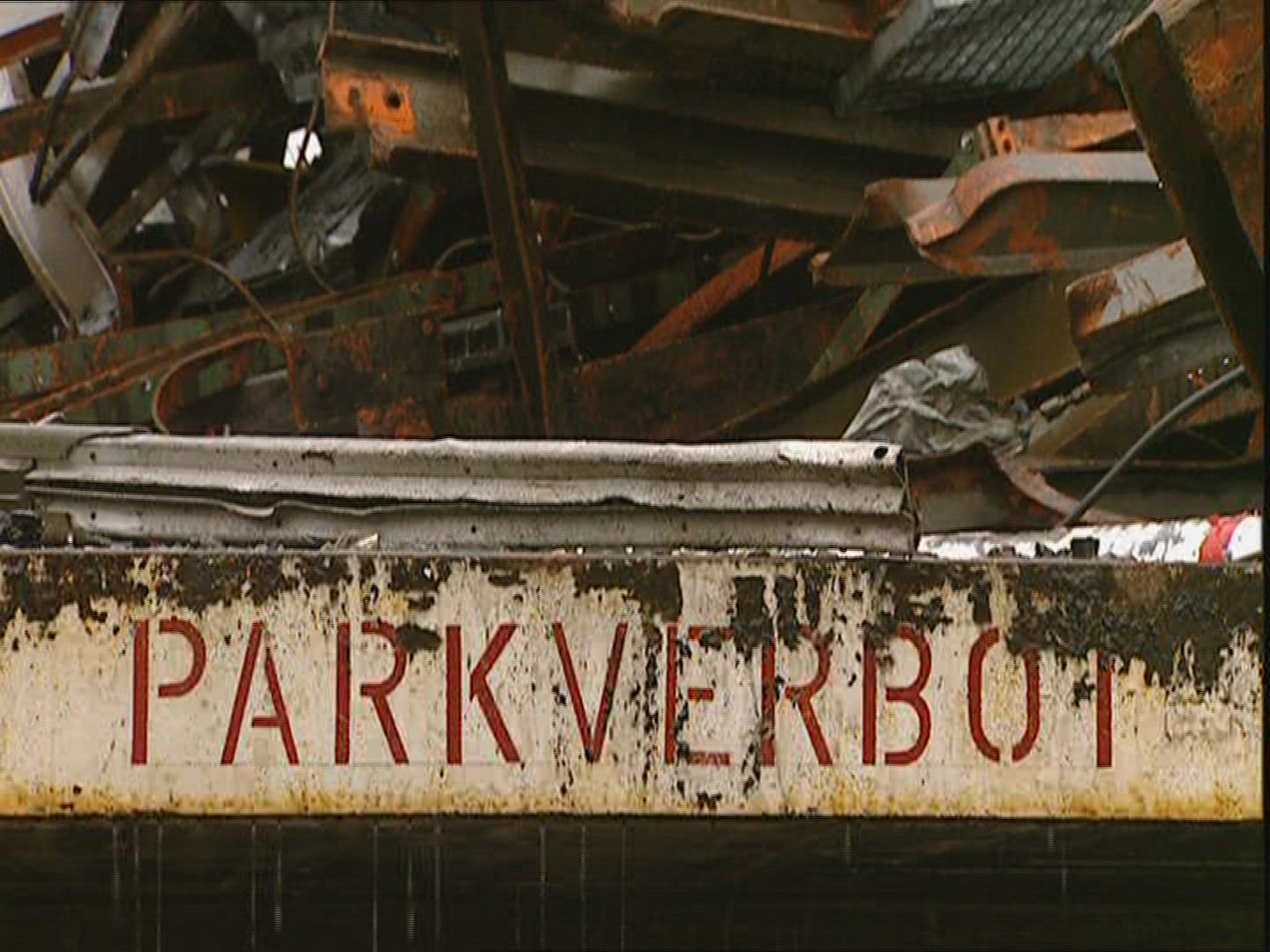 279156615 / Ruin / Scrap Iron / Germany