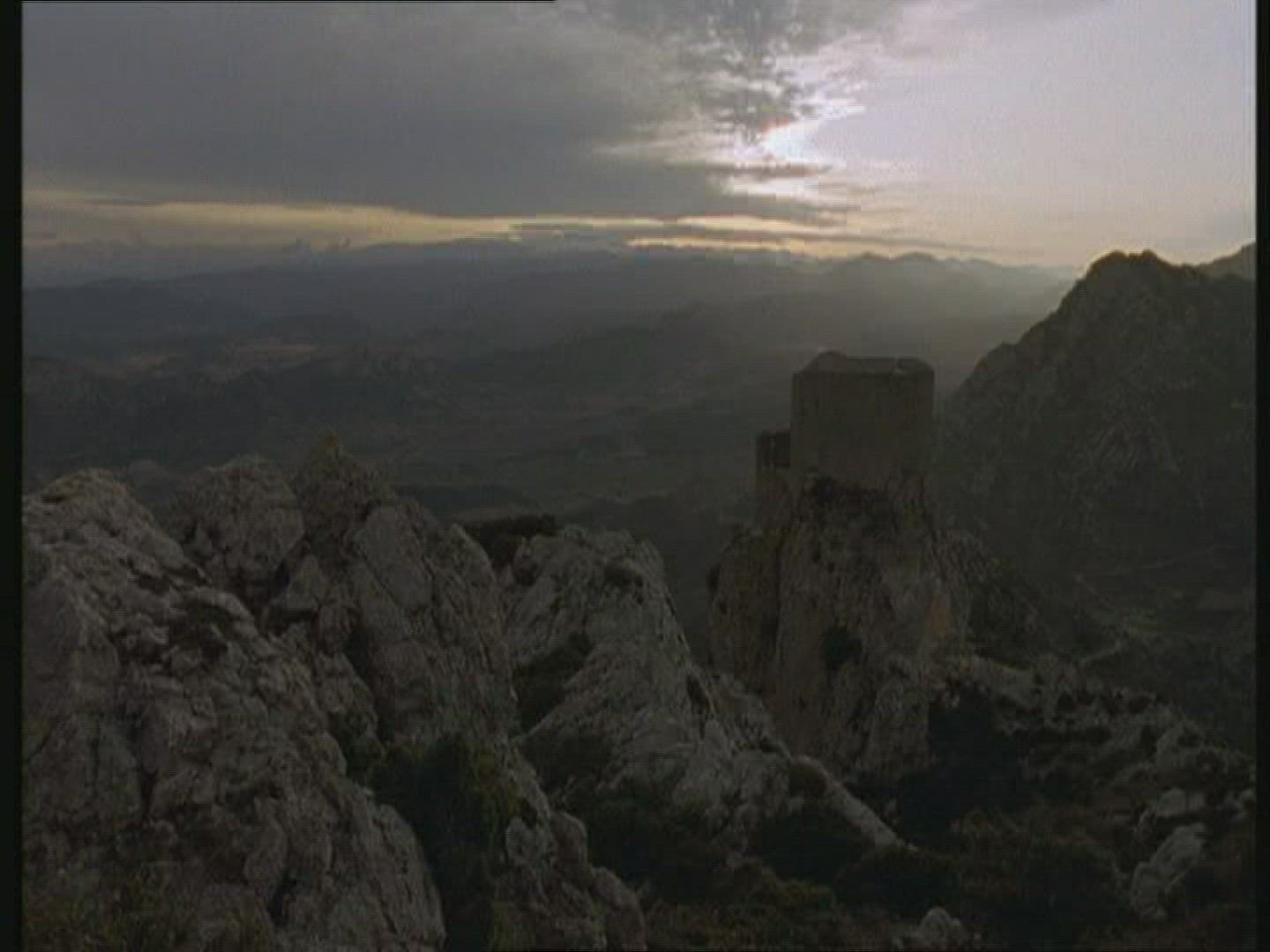 882427967 / Cathar / Castle / France