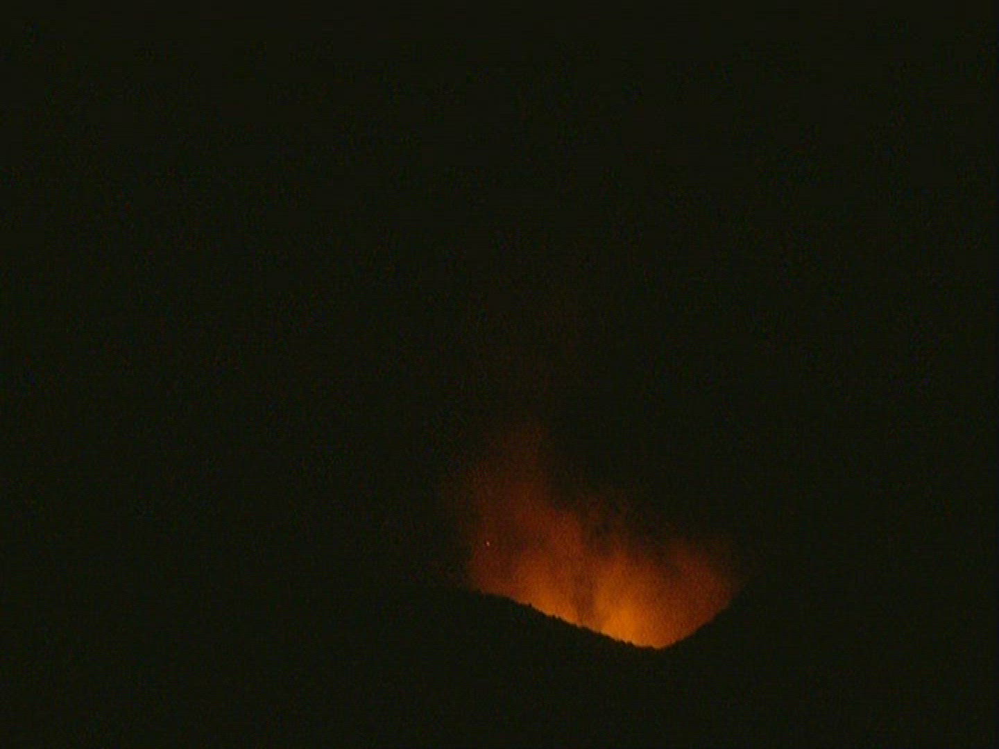 634055277 / Volcanic Eruption / Night / Stromboli / Italy