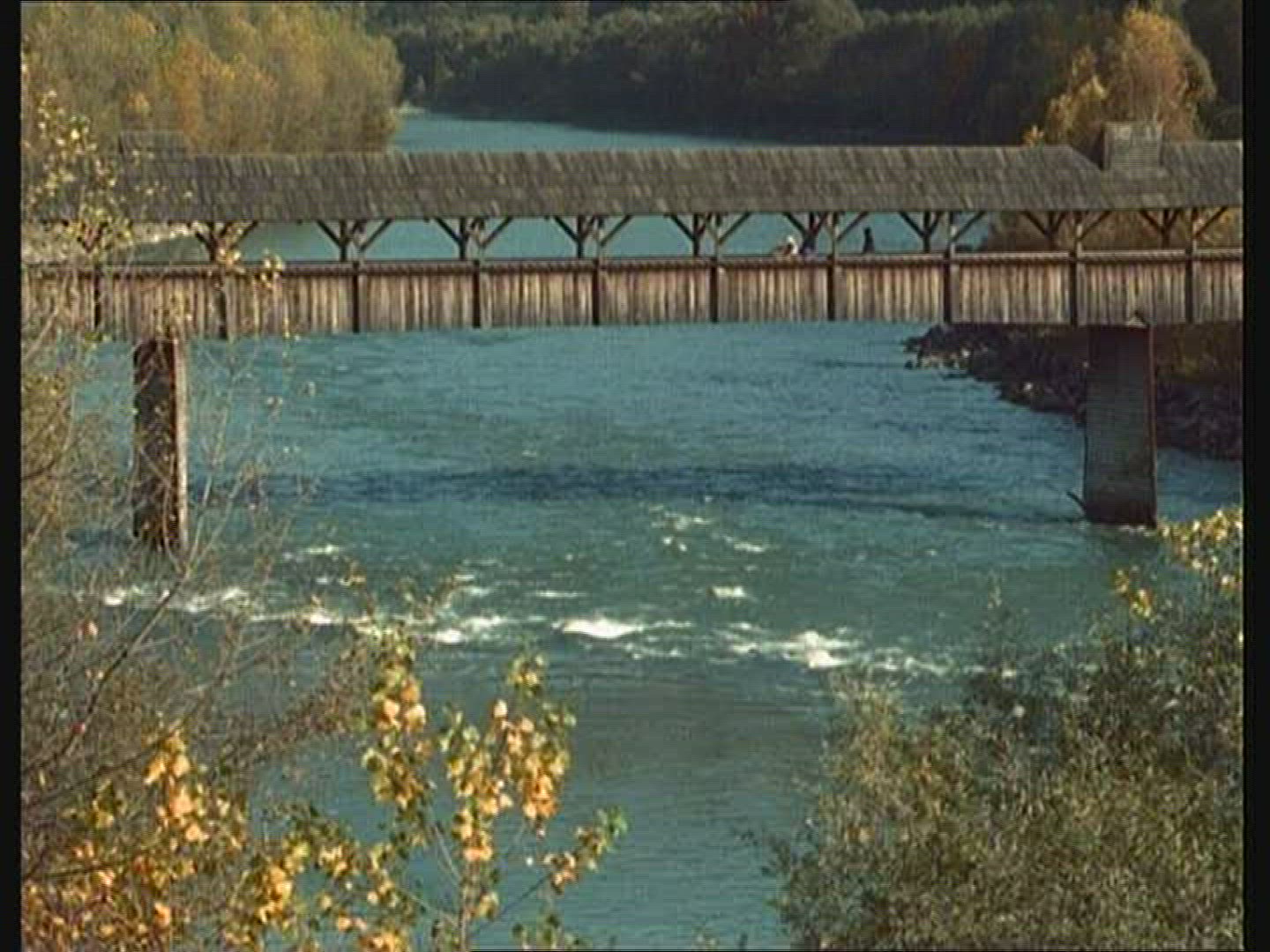 405098969 / Inn / River / Mid Europe