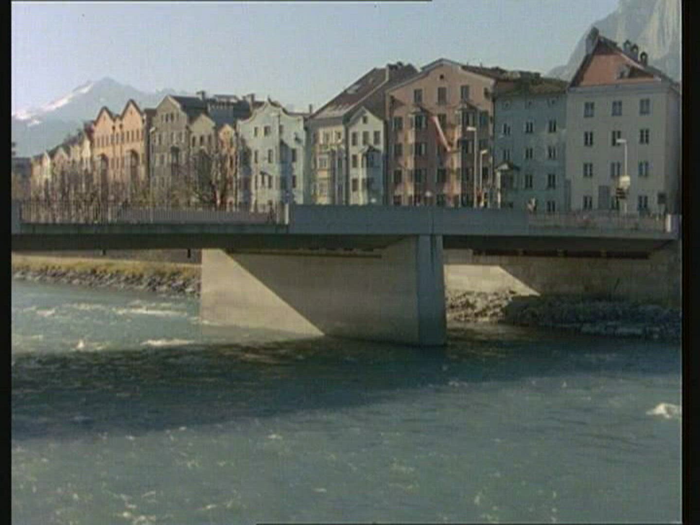 132917831 / Inn / River / City / Mid Europe