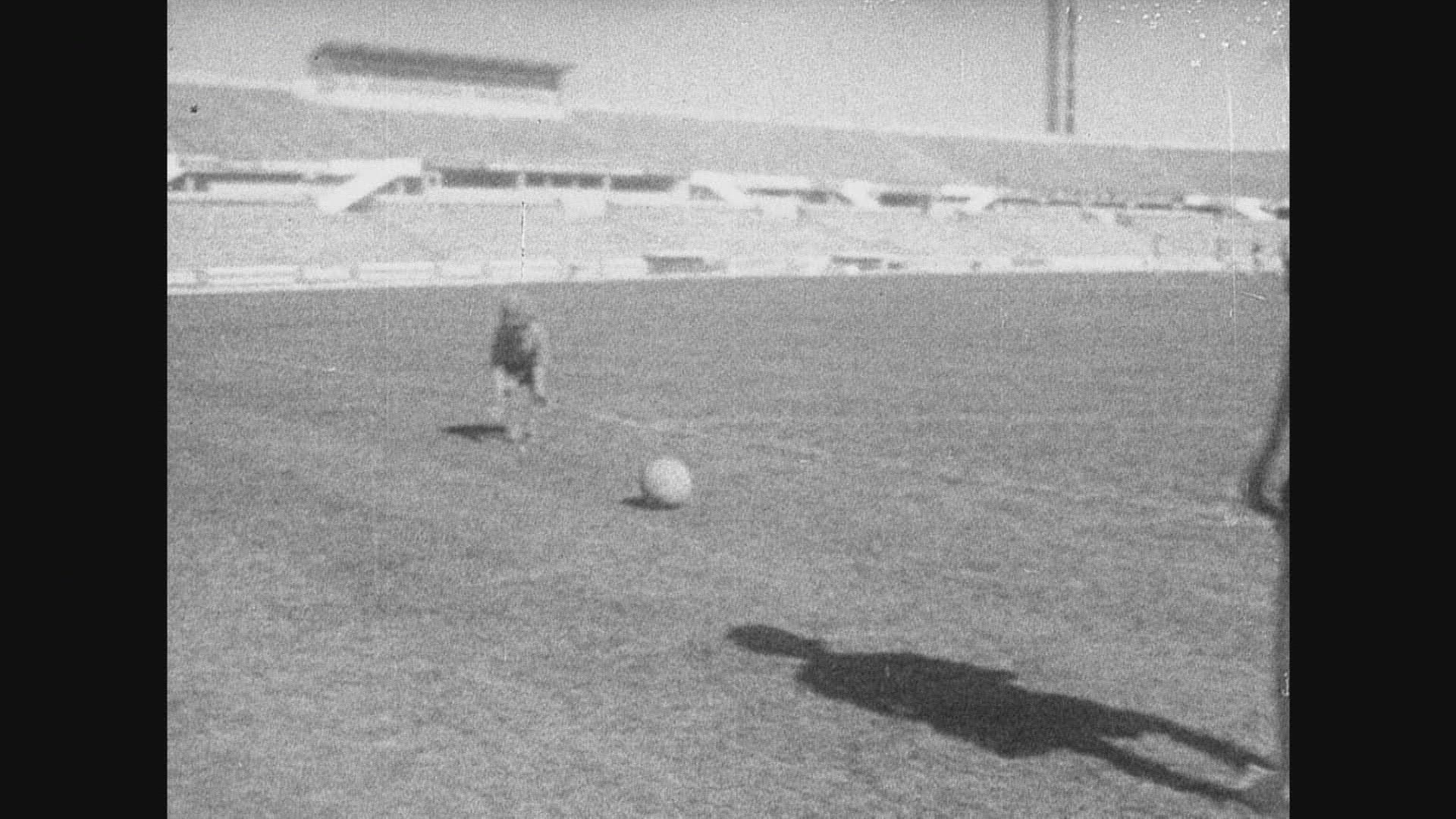 759944096 / Benfica Lissabon / Football Training / 1965