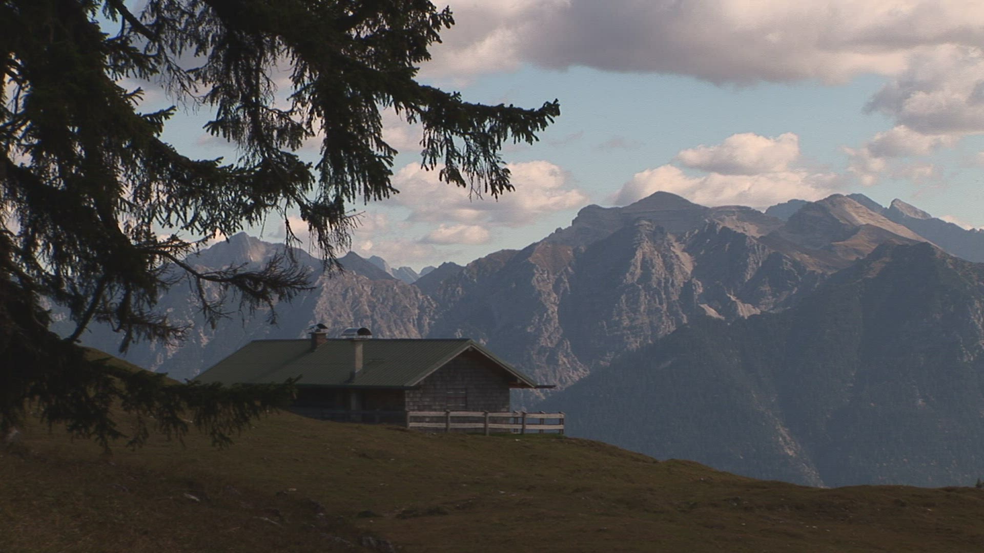 151546613 / Bavarian Alps / Germany