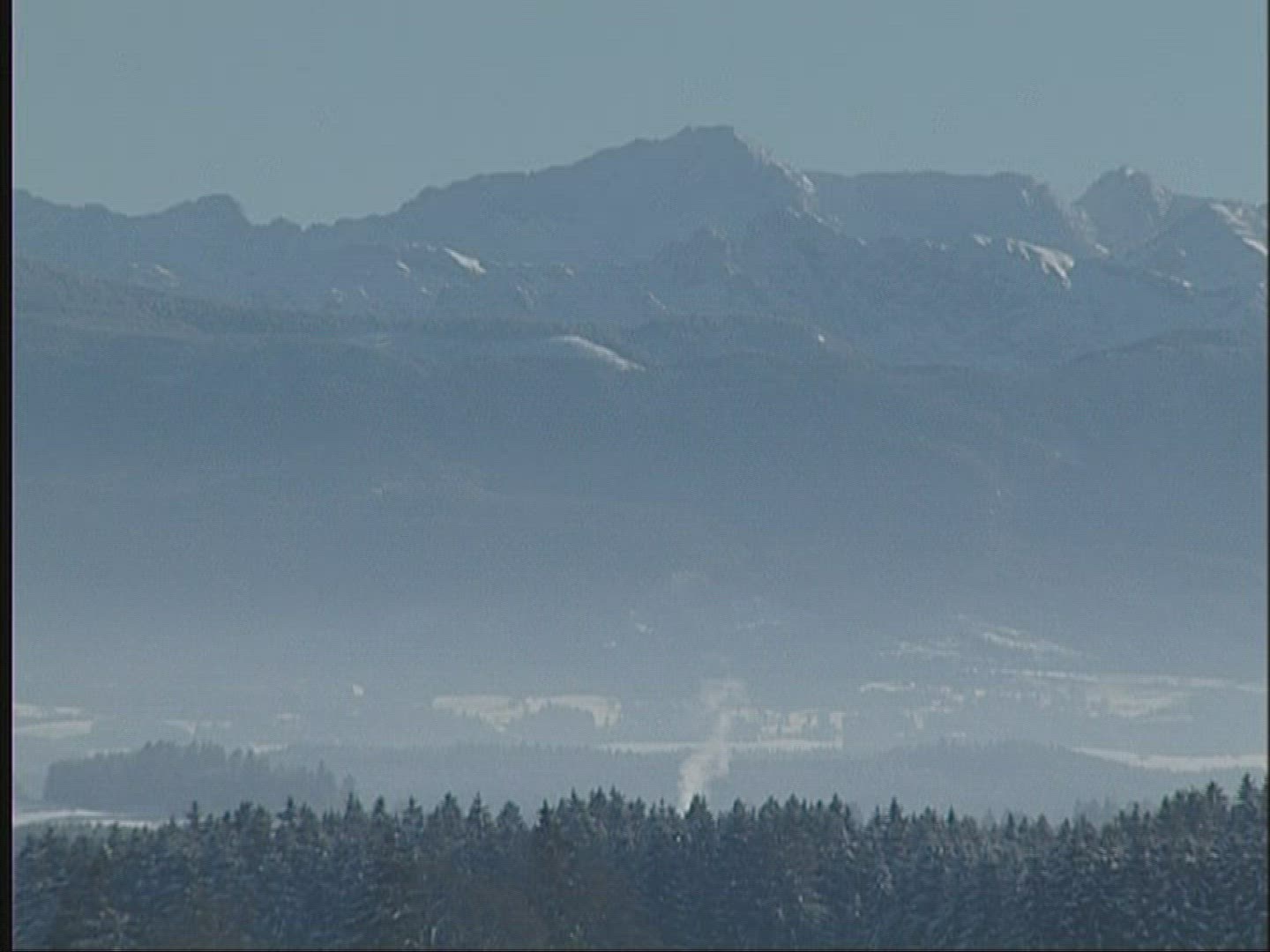 455051340 / Snowscape / Alpine Foreland / Germany