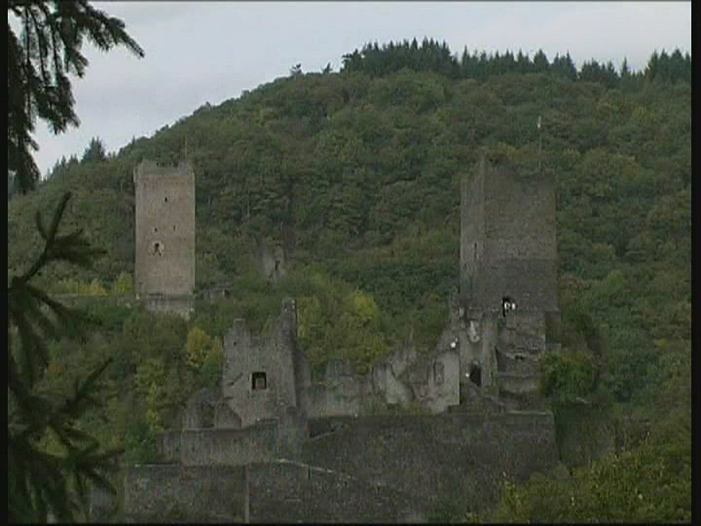 750233418 / Castle / Ruin / North Rhine-Westphalia / Germany