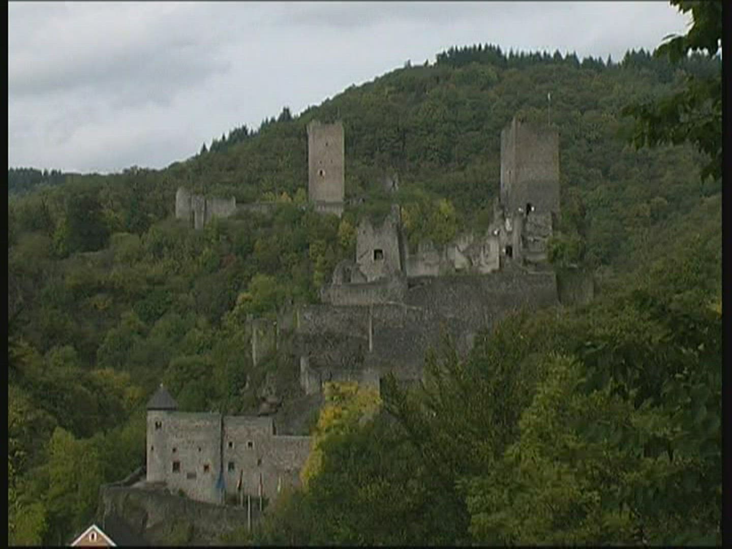 718925877 / Castle / Ruin / North Rhine-Westphalia / Germany