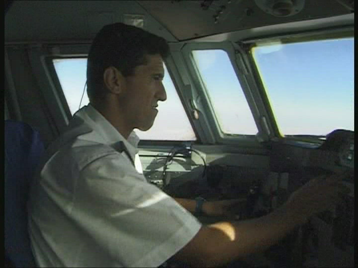 902233106 / Cockpit / Aeroplane / Algeria