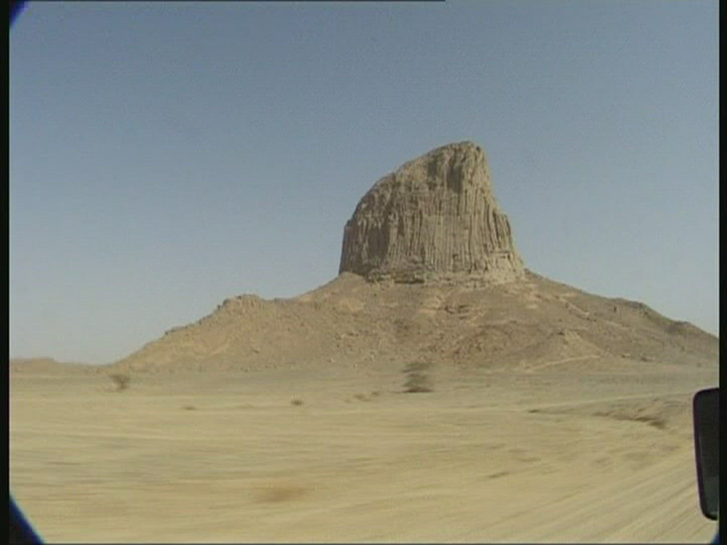 220884600 / Car / Car Ride / Desert / Algeria