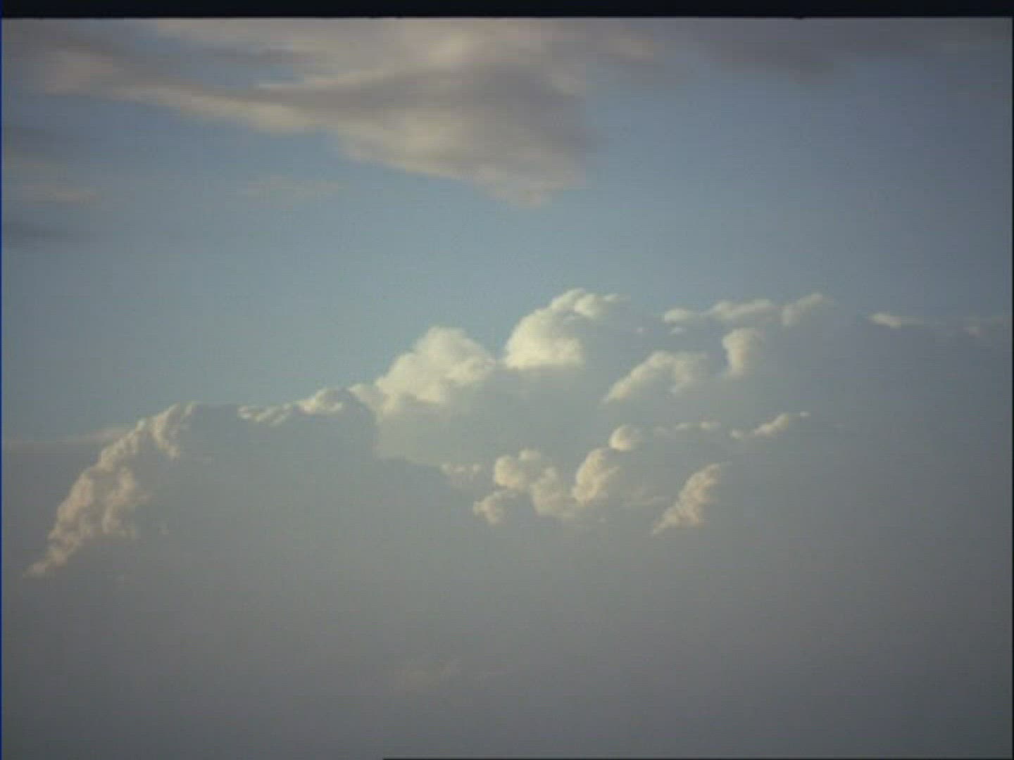 841398828 / Cloud / Sky