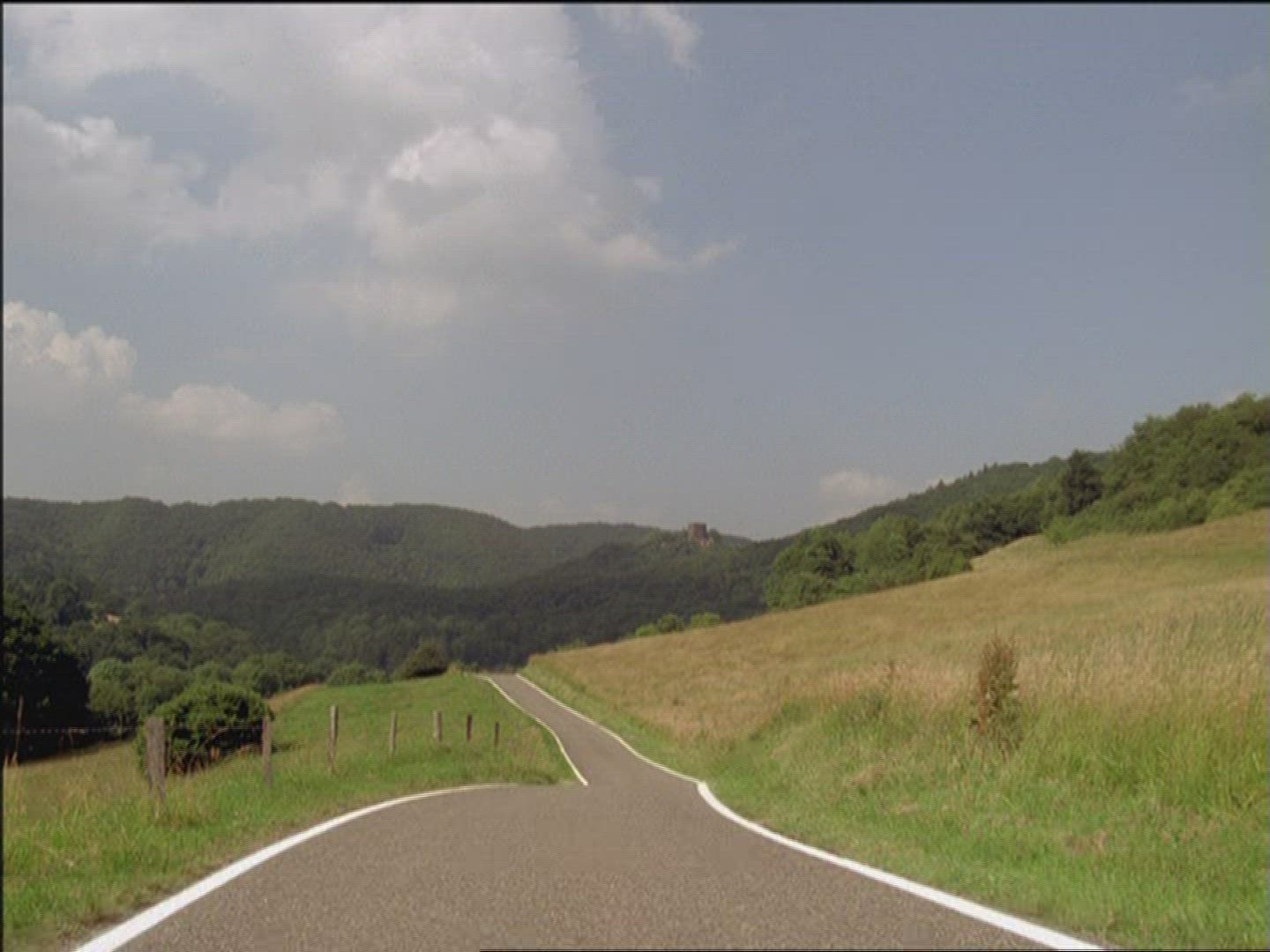 738917417 / Country Road / Road Traffic / Germany