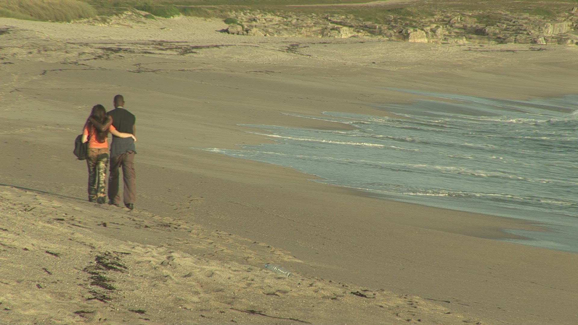 117886117 / Couple / Promenade / Bretagne / France