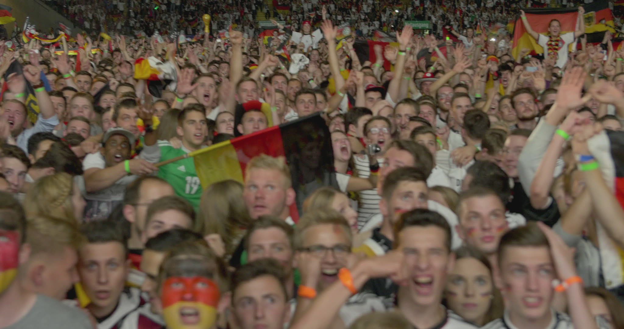 558698670 / German Fan / Public Viewing / Final