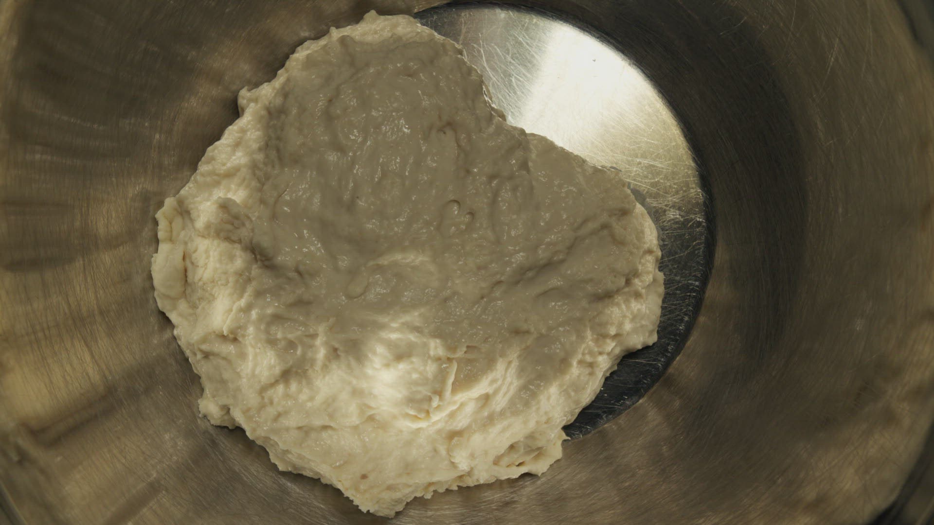 960829710 / Leavened Dough / Bread
