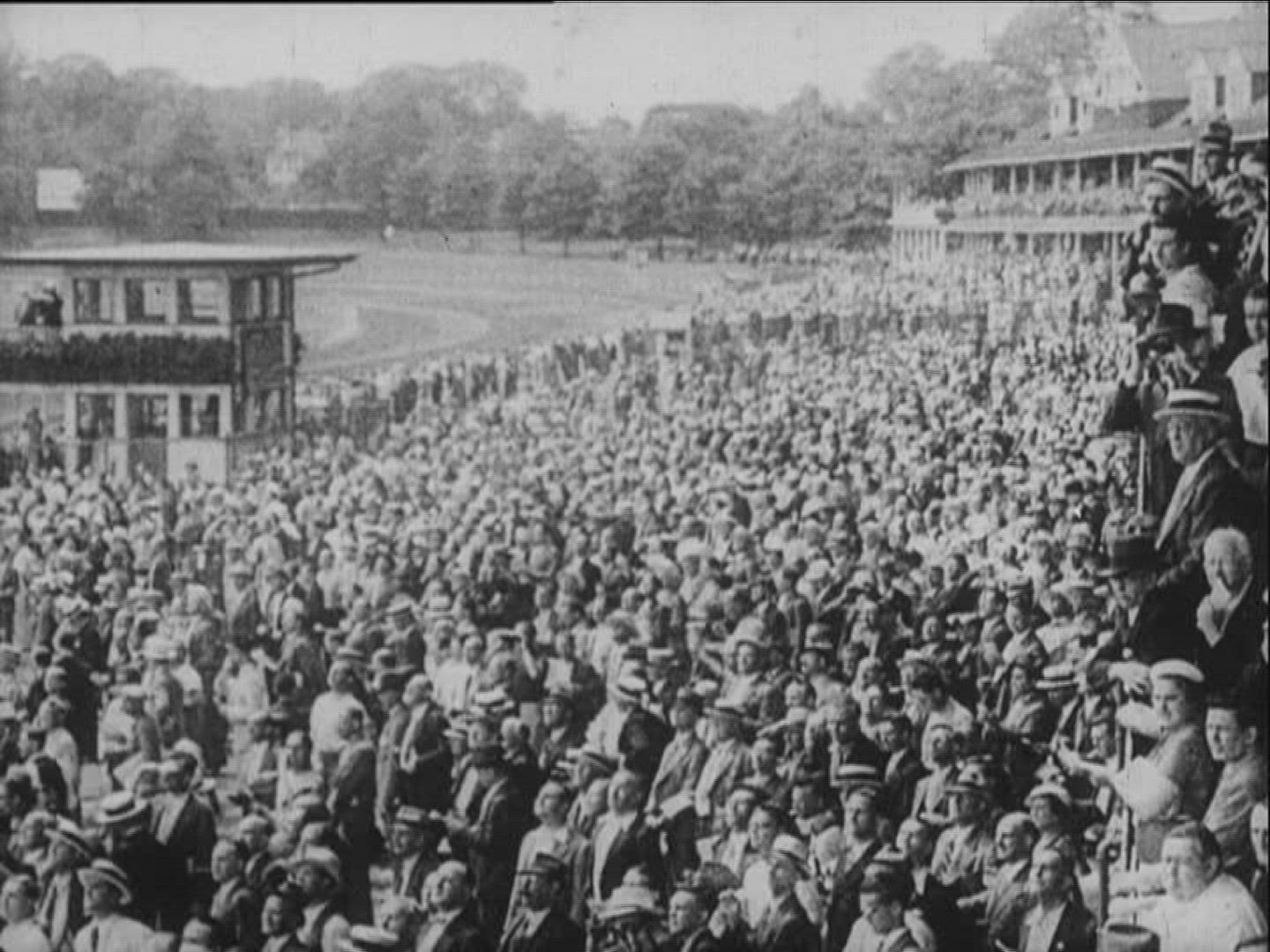 266182270 / Horse Racing / Equestrianism