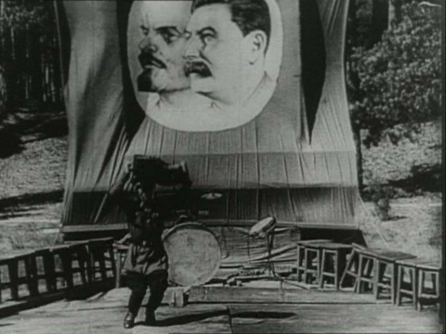 397546761 / Dance / Music / Communism / 1950-1959