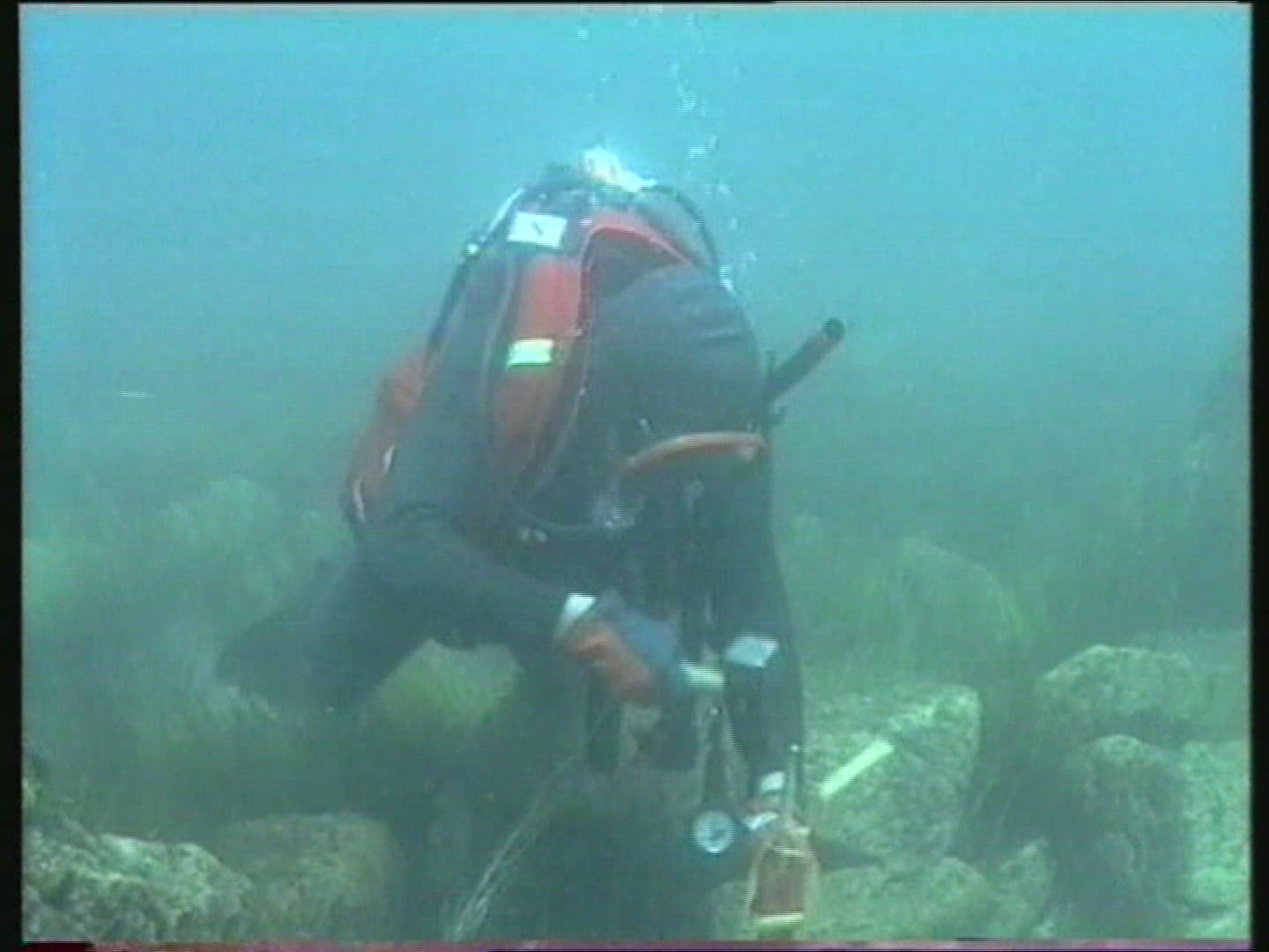 699086398 / Underwater Archaeology / Tiahuanaco / Bolivia