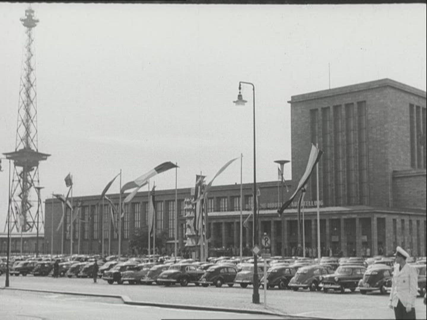 121811302 / German Industrial Exhibition / 1950-1959 / Berlin